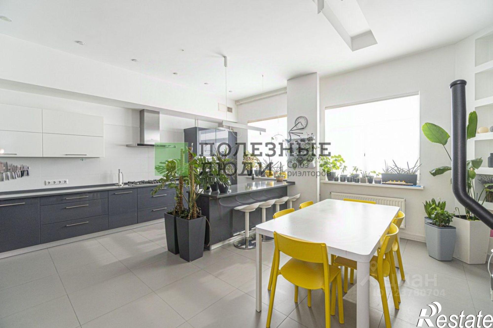 Купить квартиру за 34 700 000 рублей на Маячная улица, 13