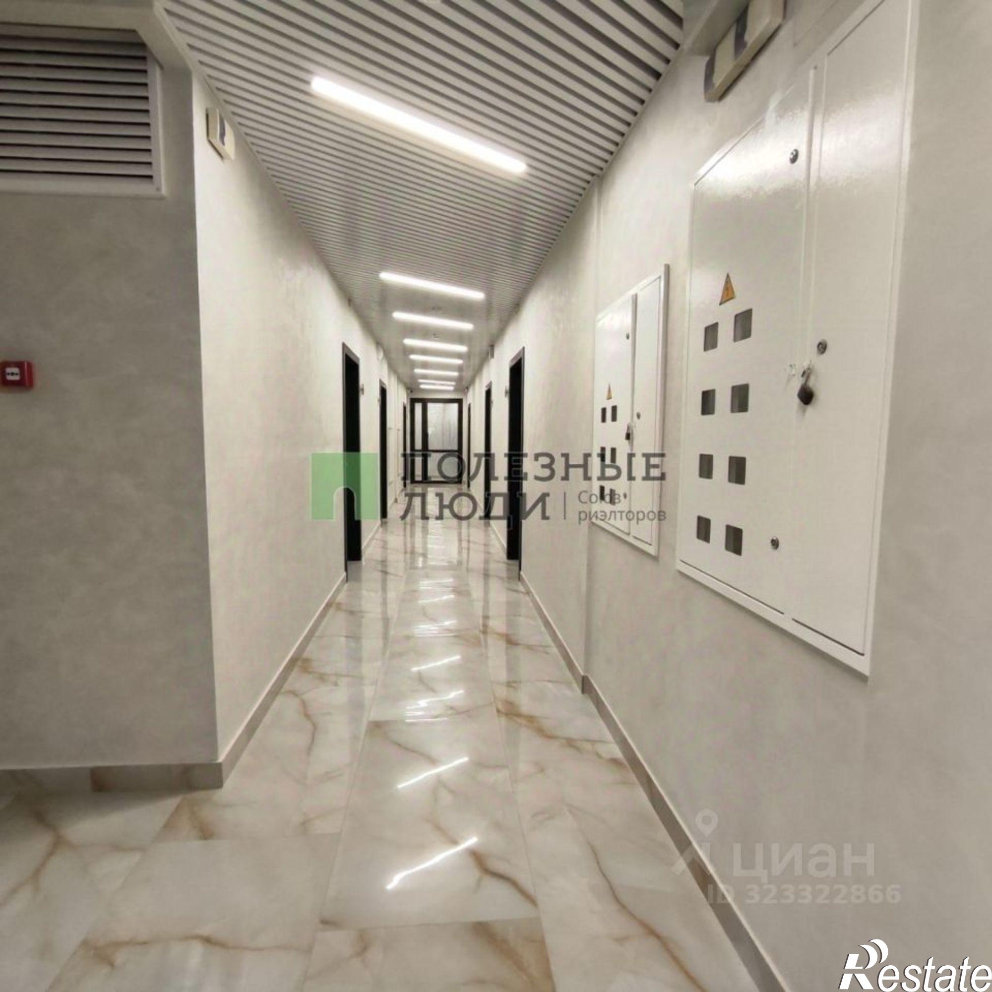 Купить квартиру за 14 410 000 рублей на Гагаринский район, Лётчиков ул., д.10