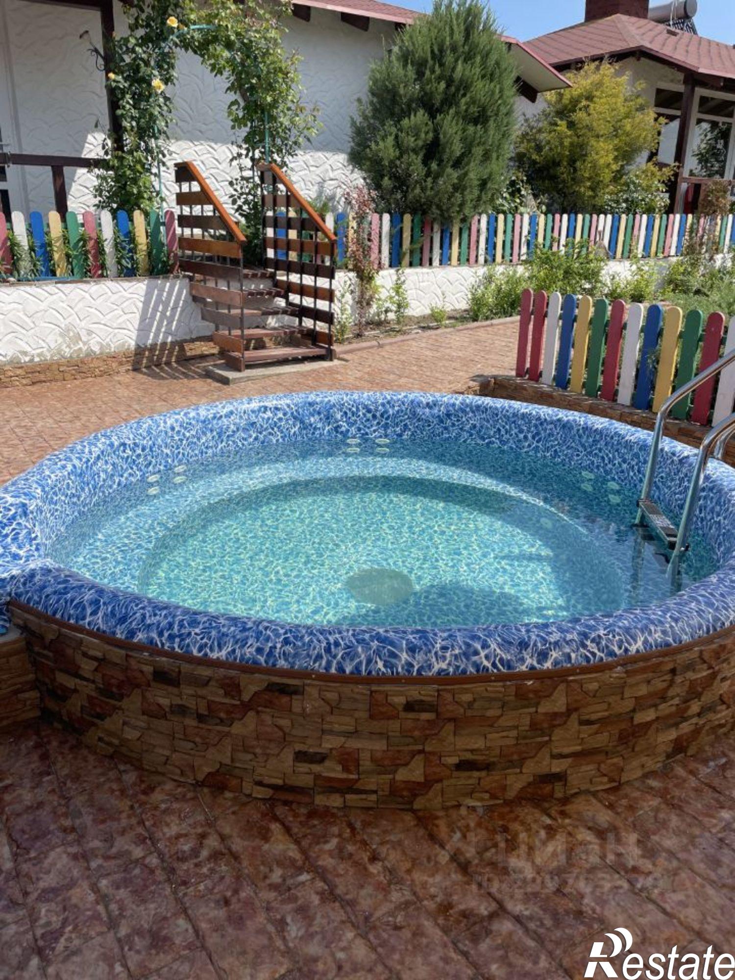 Купить дачу, дом, коттедж за 210 000 000 рублей на Ленинский район