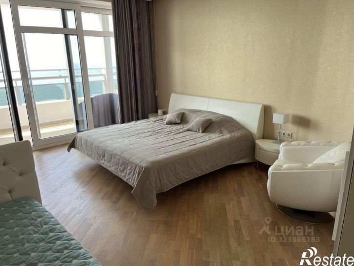 3-комн квартира Севастопольское шоссе, 45,  д. 45