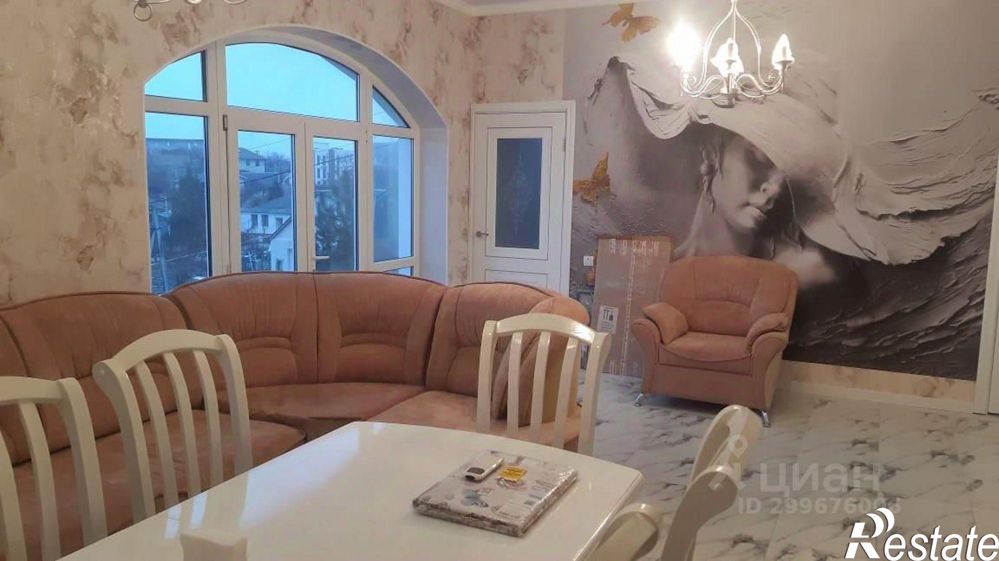 Сдать дачу, дом, коттедж за 65 000 рублей на пер Богдана Хмельницкого, 25