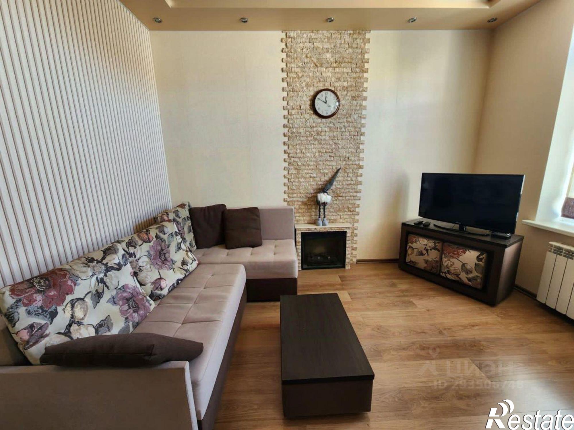 Сдать квартиру за 60 000 рублей на Античный проспект, 6