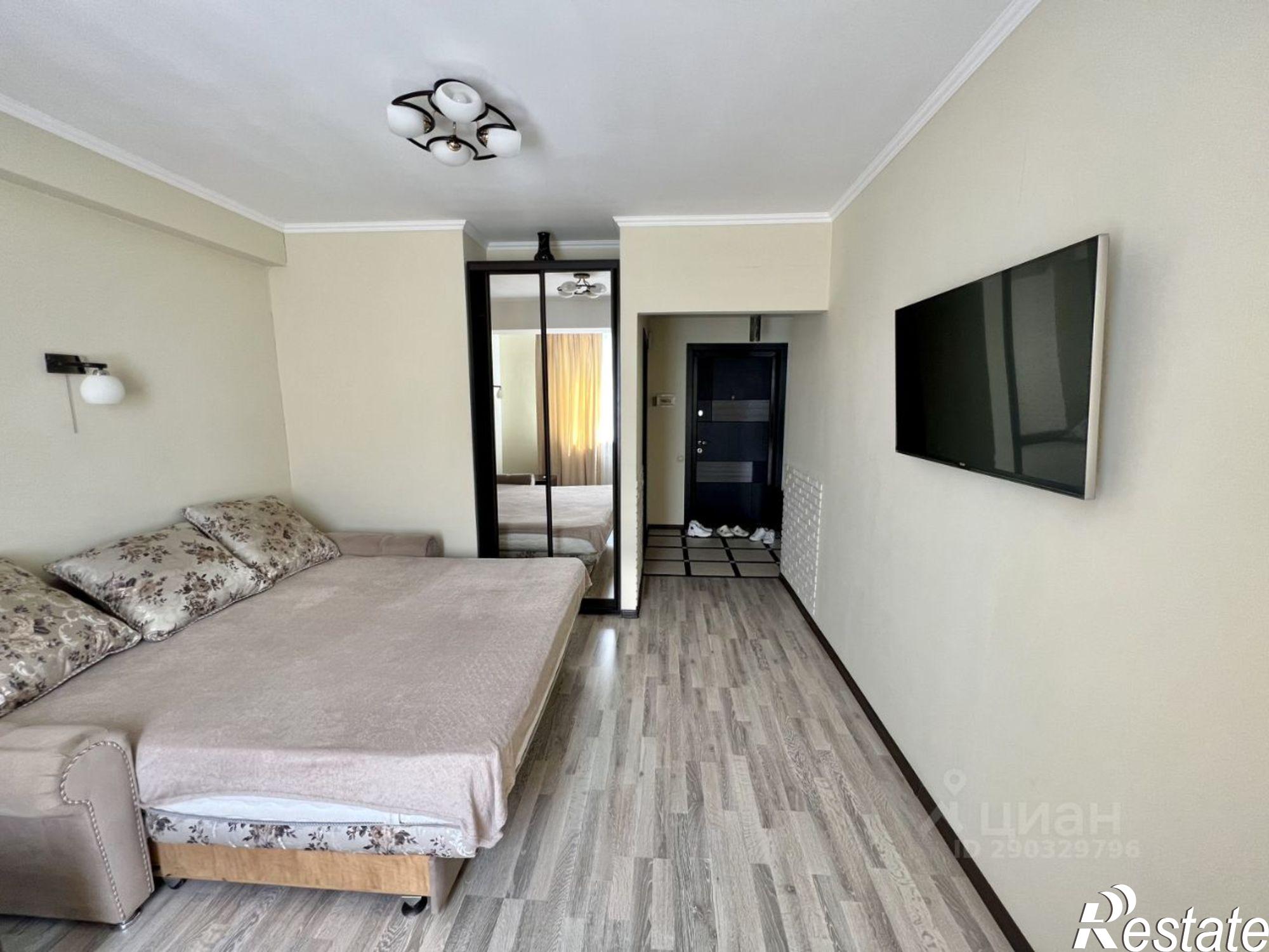 Сдать квартиру за 37 000 рублей на ул Загородная Балка, 2г