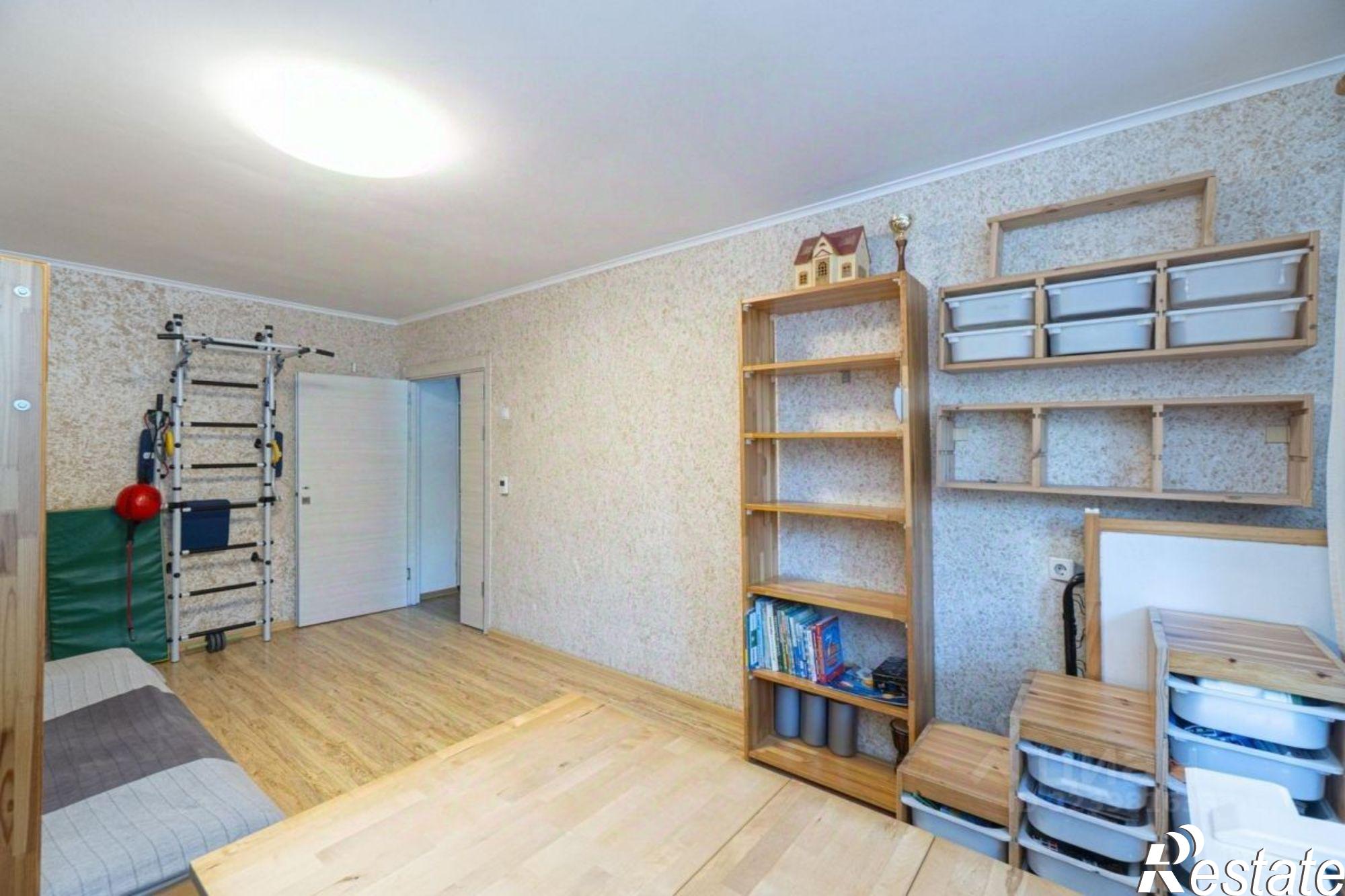 Купить квартиру за 6 000 000 рублей на Бахчисарайский р-н, Куйбышево пгт