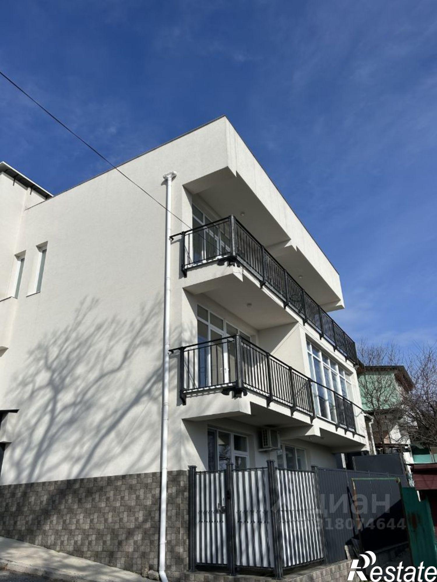 Сдать дачу, дом, коттедж за 300 000 рублей на Южнобережное шоссе, 18А