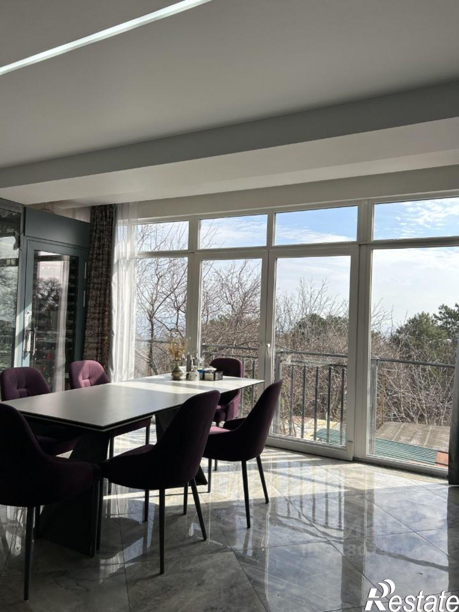 Сдать дачу, дом, коттедж за 300 000 рублей на Южнобережное шоссе, 18А