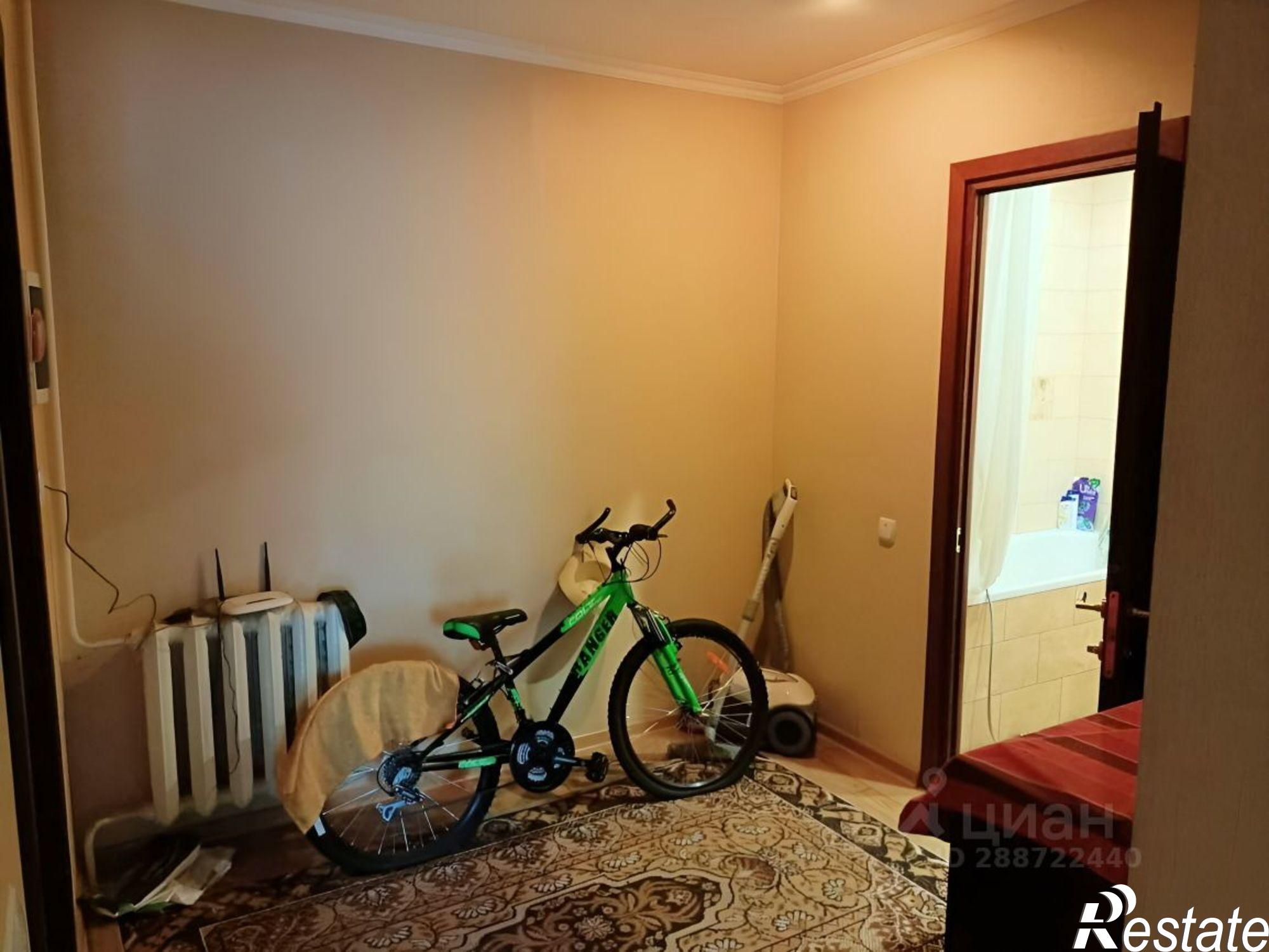 Купить квартиру за 10 000 000 рублей на Западная улица, 24