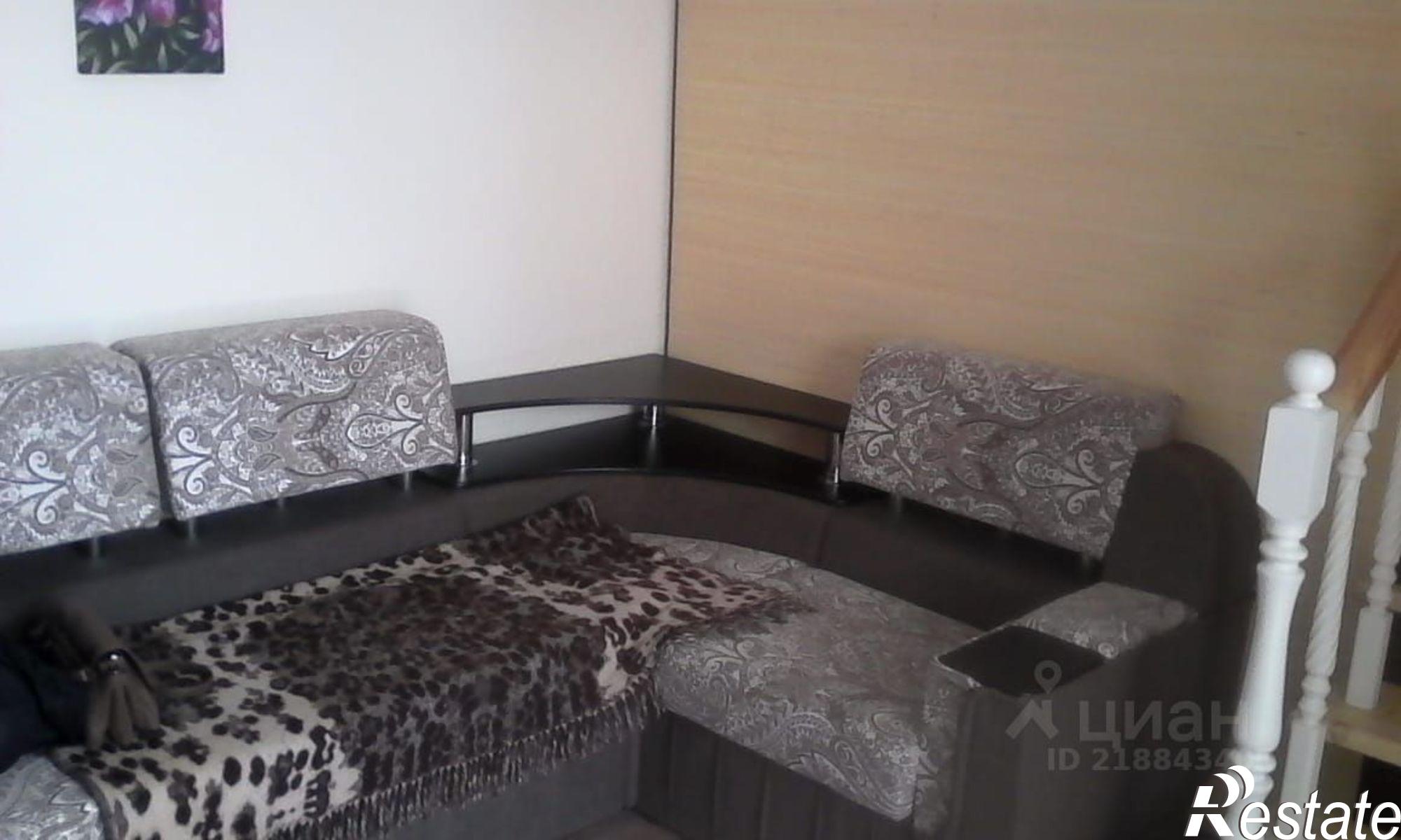 Сдать дачу, дом, коттедж за 50 000 рублей на ул Гагарина