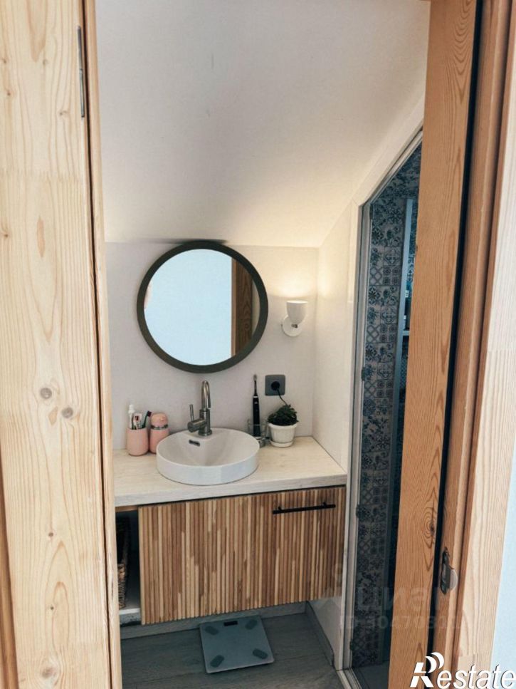 Гараж/парковка Нагорная улица, 25,  д. 25