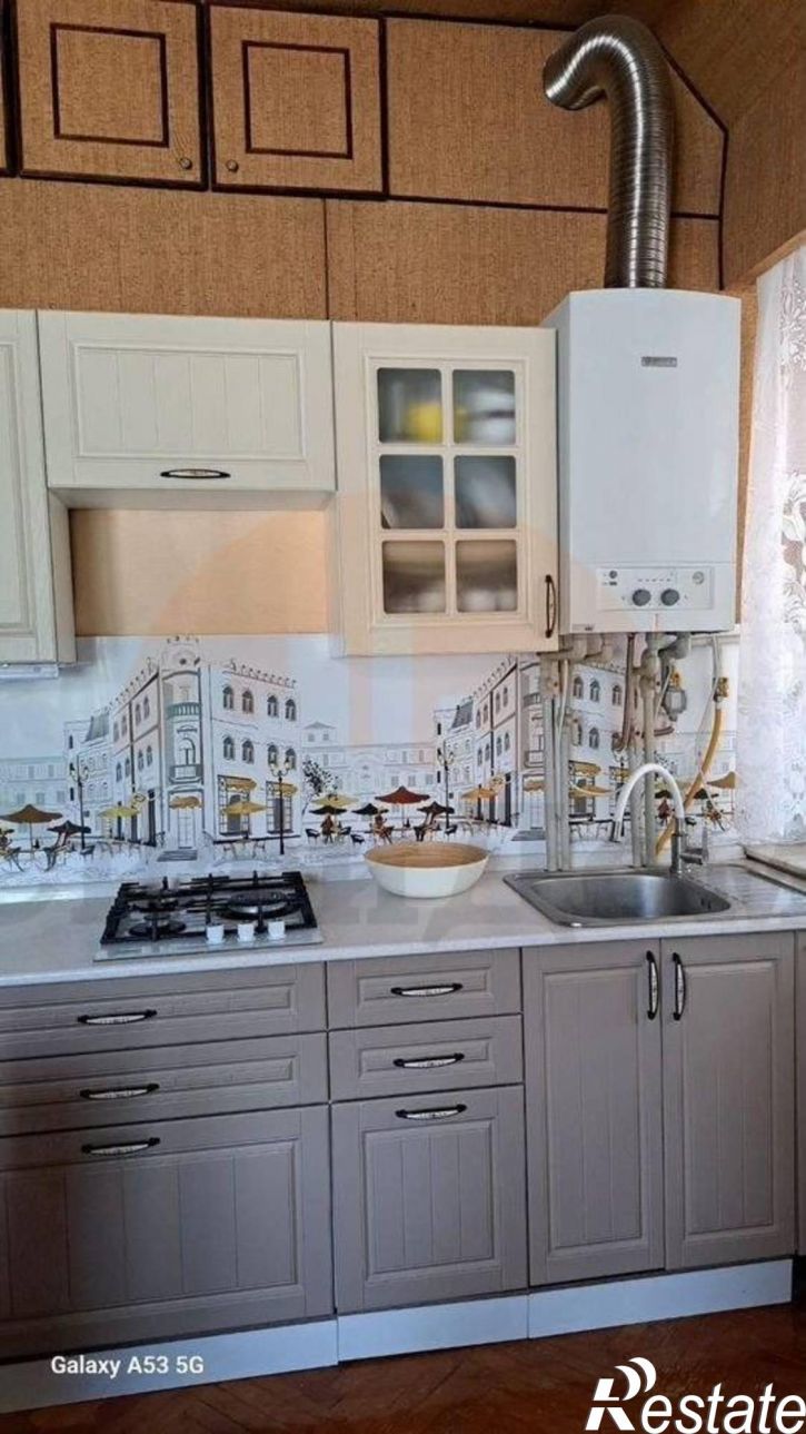 3-комн квартира Ленина ул., 40