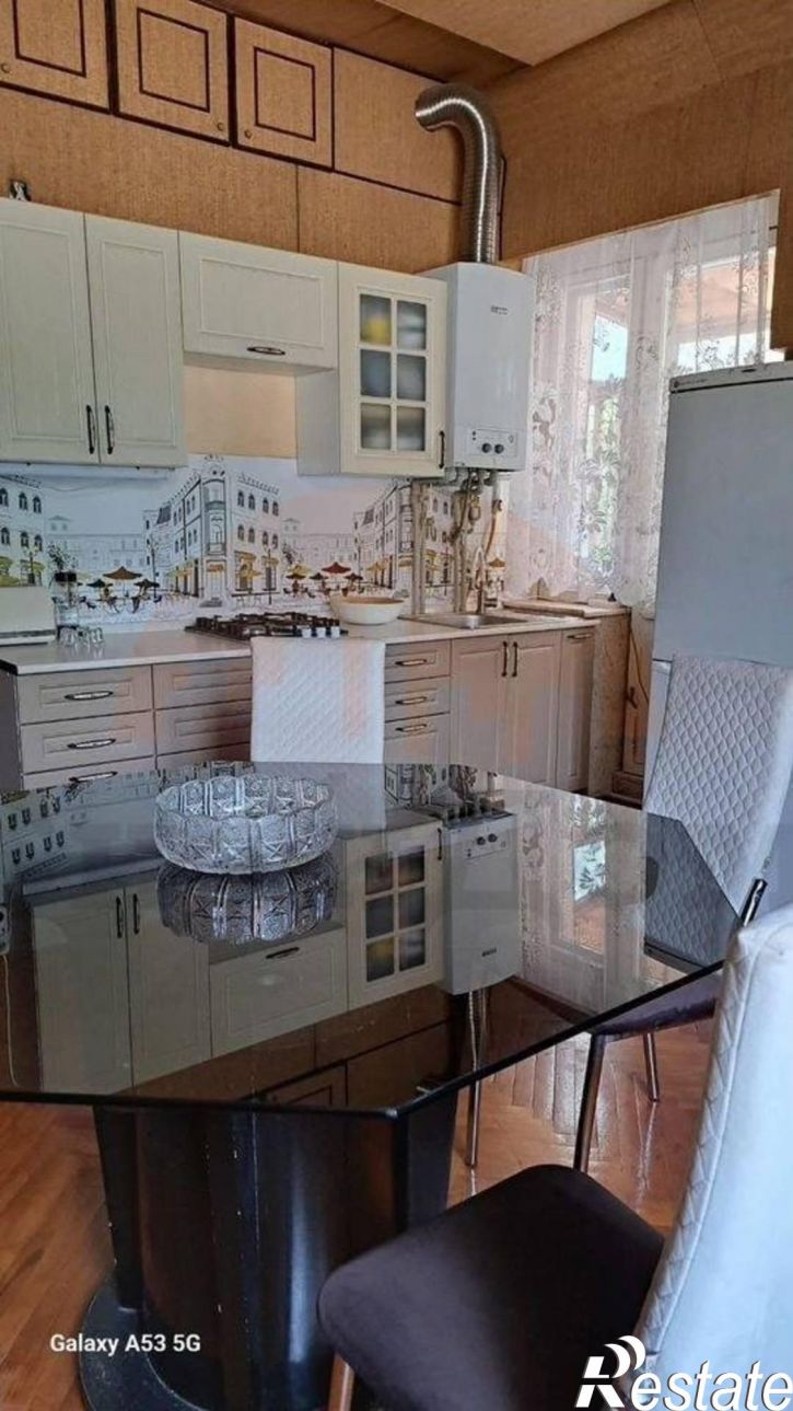 3-комн квартира Ленина ул., 40