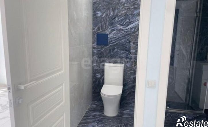 3-комн квартира 3-й микрорайон, 82В,  д. 82В