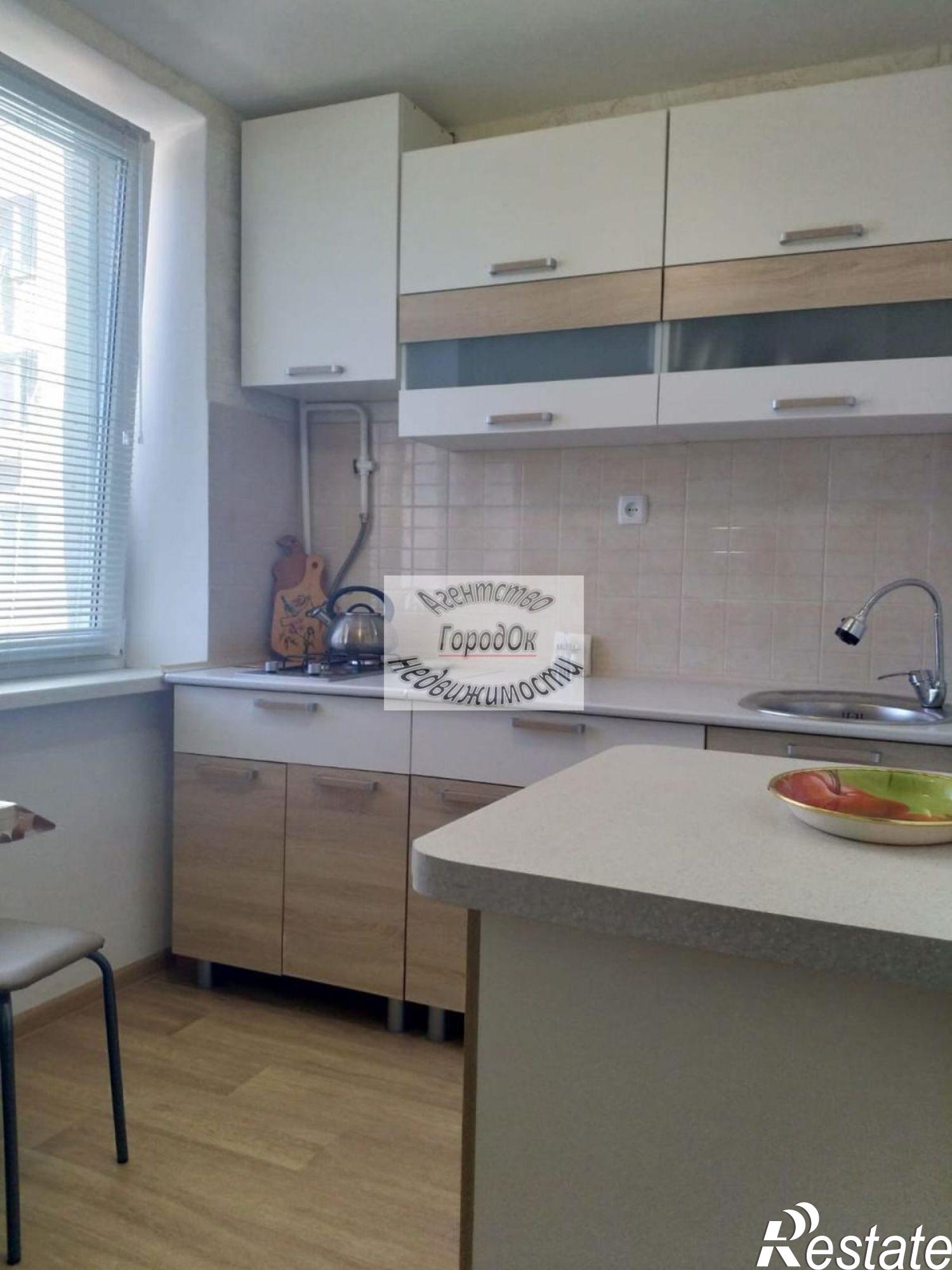 Купить квартиру за 5 400 000 рублей на Революции ул, 1