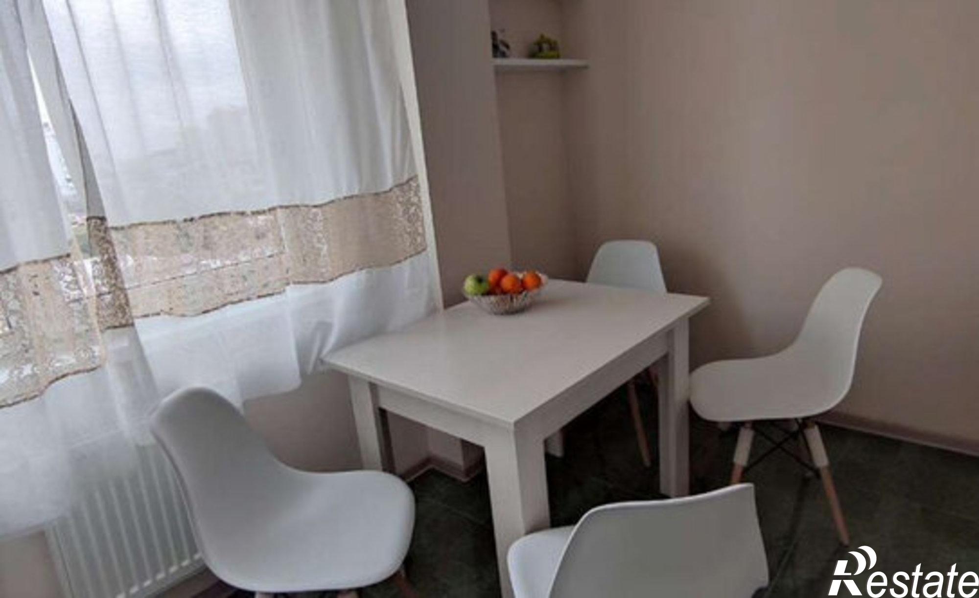 Купить квартиру за 12 000 000 рублей на Парковая улица, 8/22