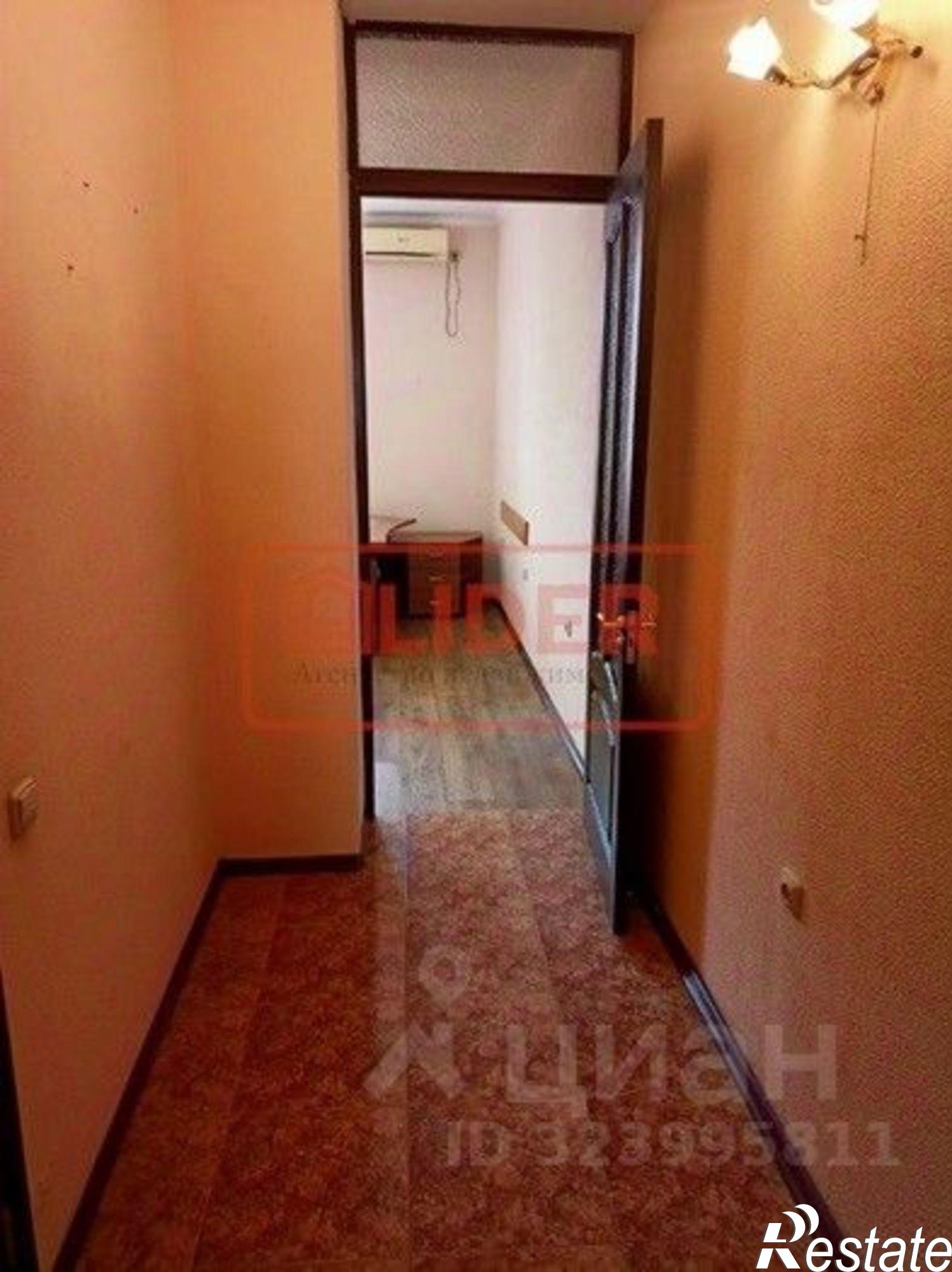 Сдать офис, помещение под офис за 30 000 рублей на улица Генерала Петрова, 15