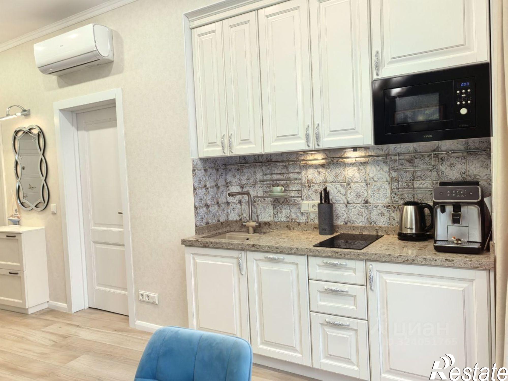 Купить квартиру за 11 990 000 рублей на Прибрежная улица, 1А