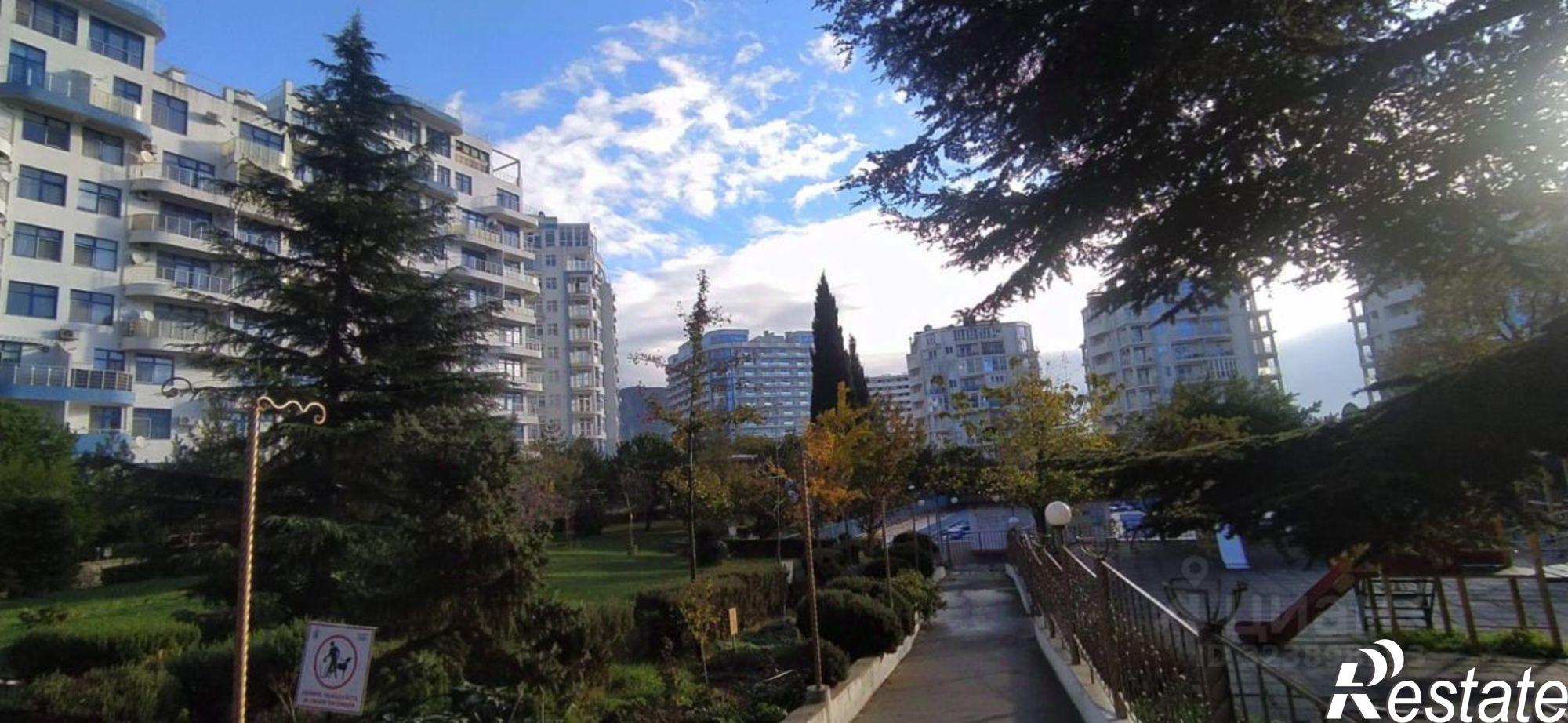 Купить квартиру за 21 155 000 рублей на Ялтинская, 16