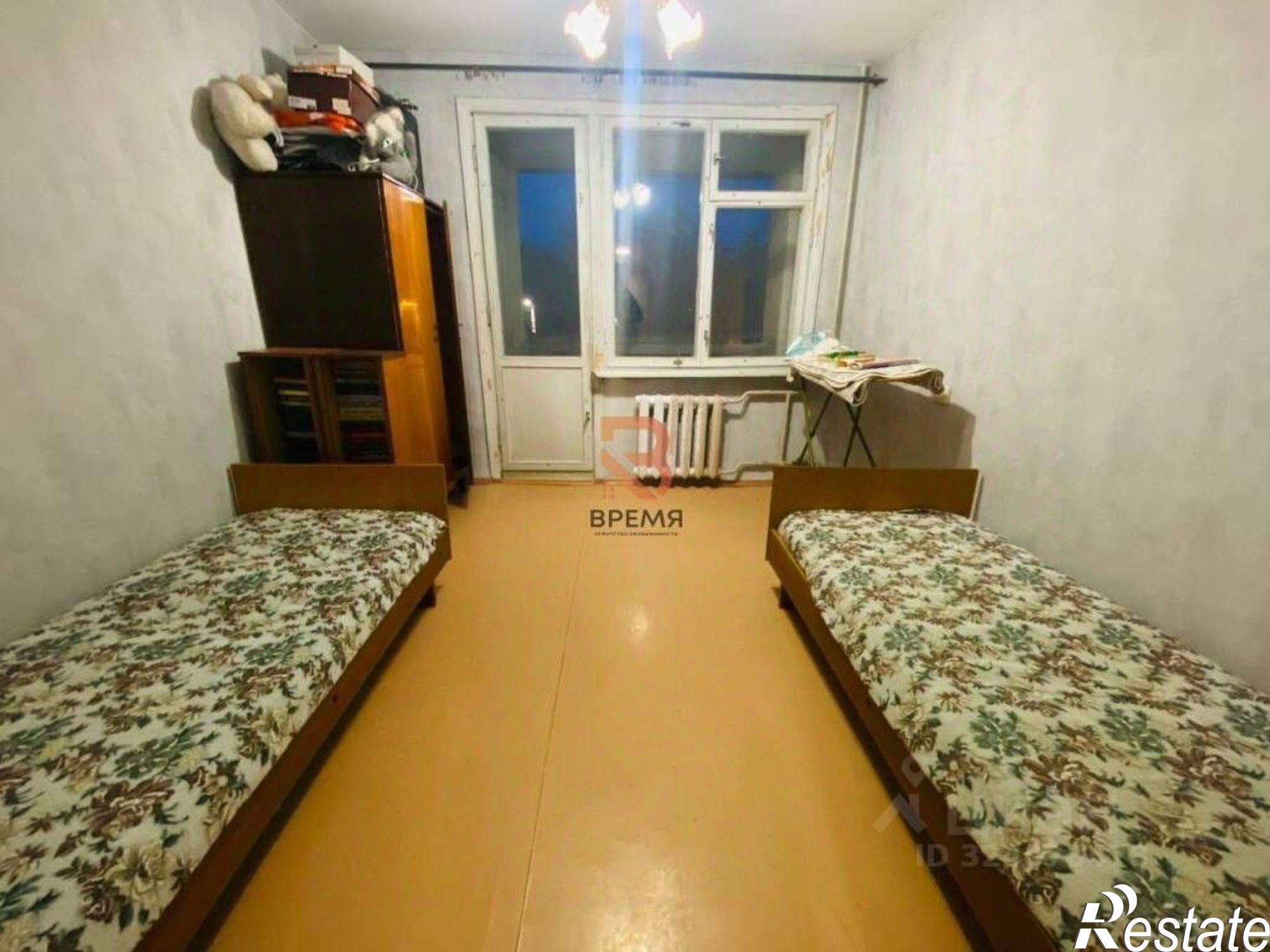 Купить квартиру за 9 850 000 рублей на ул Хрусталева, 73