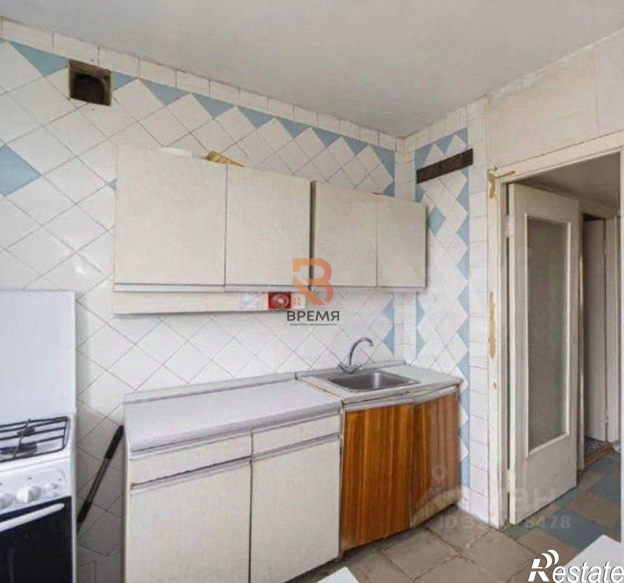 Купить квартиру за 9 850 000 рублей на ул Хрусталева, 73