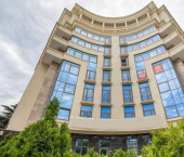 3-комн, 100кв м, этаж 2/9 улица Игнатенко, 9