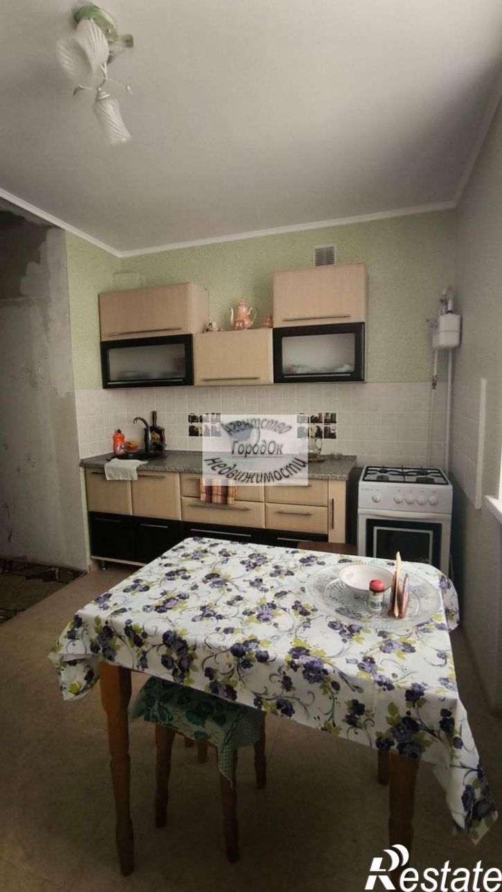 2-комн квартира Симферопольская ул, 23