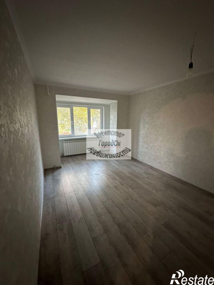 2-комн квартира Строительная ул, 3