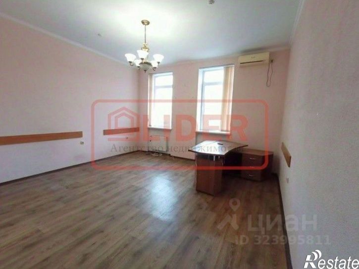 Офис улица Генерала Петрова, 15,  д. 15