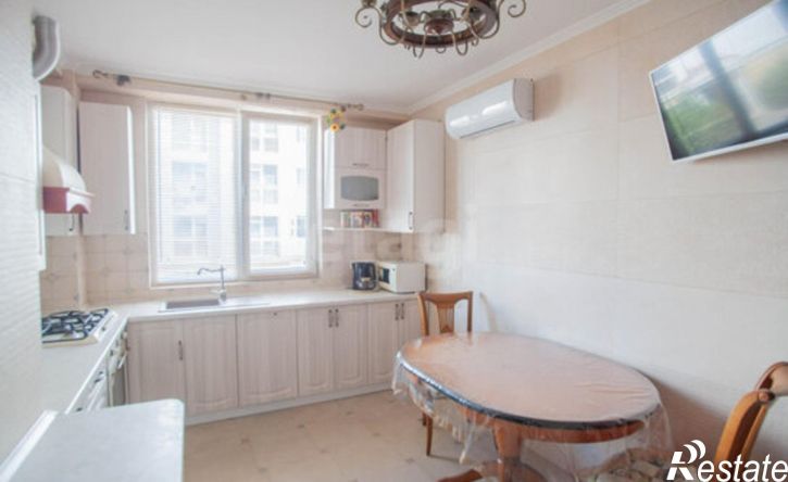 3-комн квартира в новом доме улица Челнокова, 17 к1,  д. 17 к1