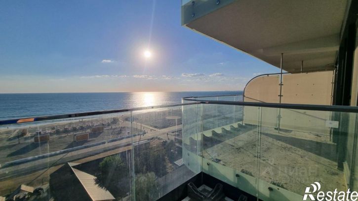 2-комн квартира Набережная улица, 64,  д. 64