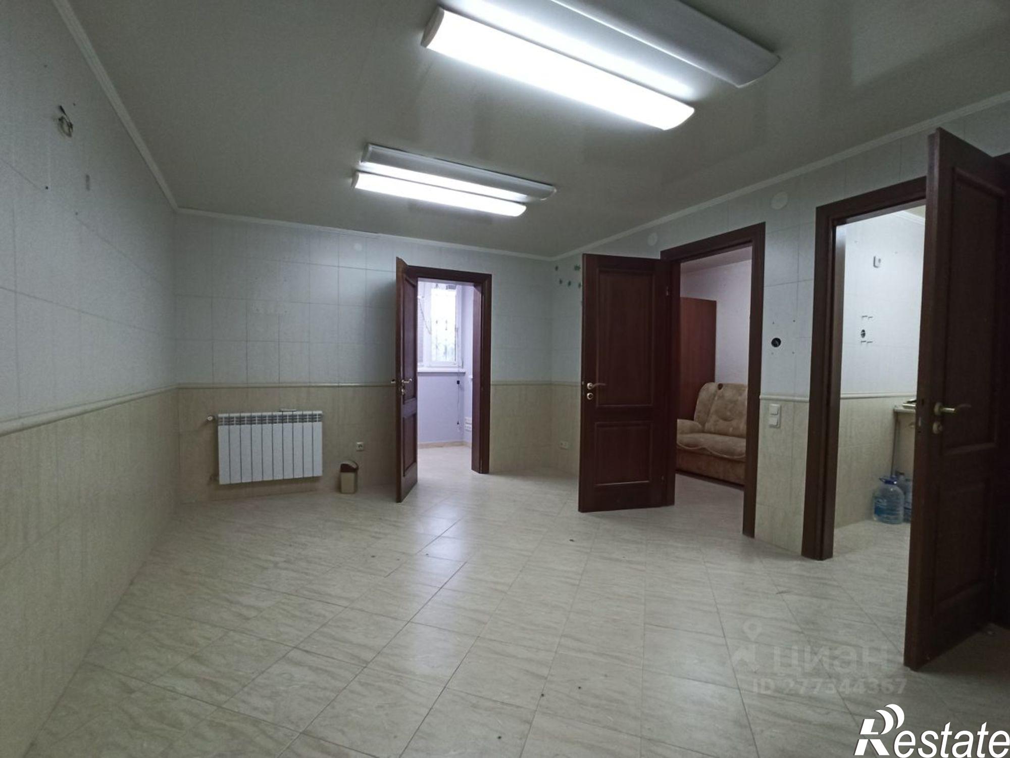 Сдать офис, помещение под офис за 25 000 рублей на улица Астана Кесаева, 5/5