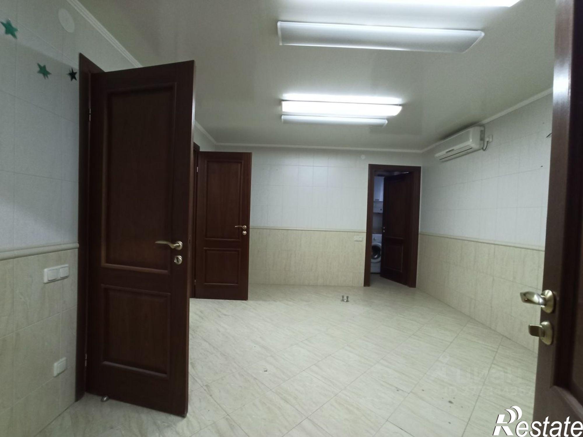 Сдать офис, помещение под офис за 25 000 рублей на улица Астана Кесаева, 5/5