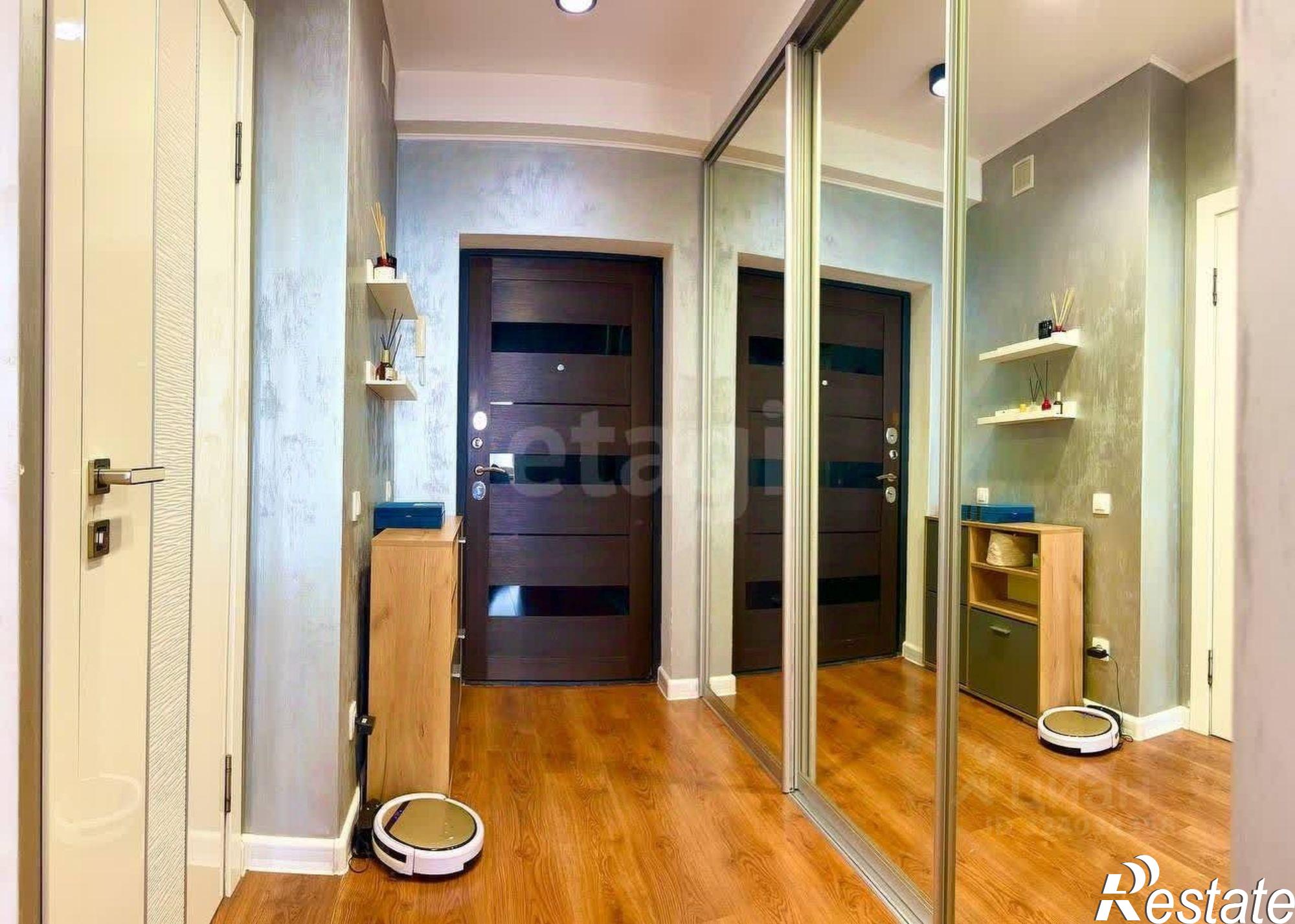 Купить квартиру за 10 250 000 рублей на Античный проспект, 26к3