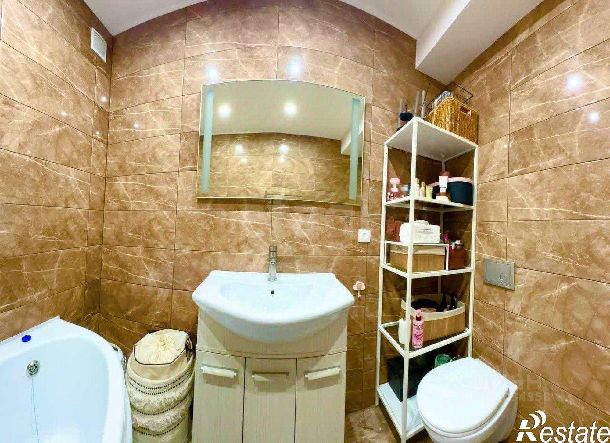 Купить квартиру за 10 250 000 рублей на Античный проспект, 26к3