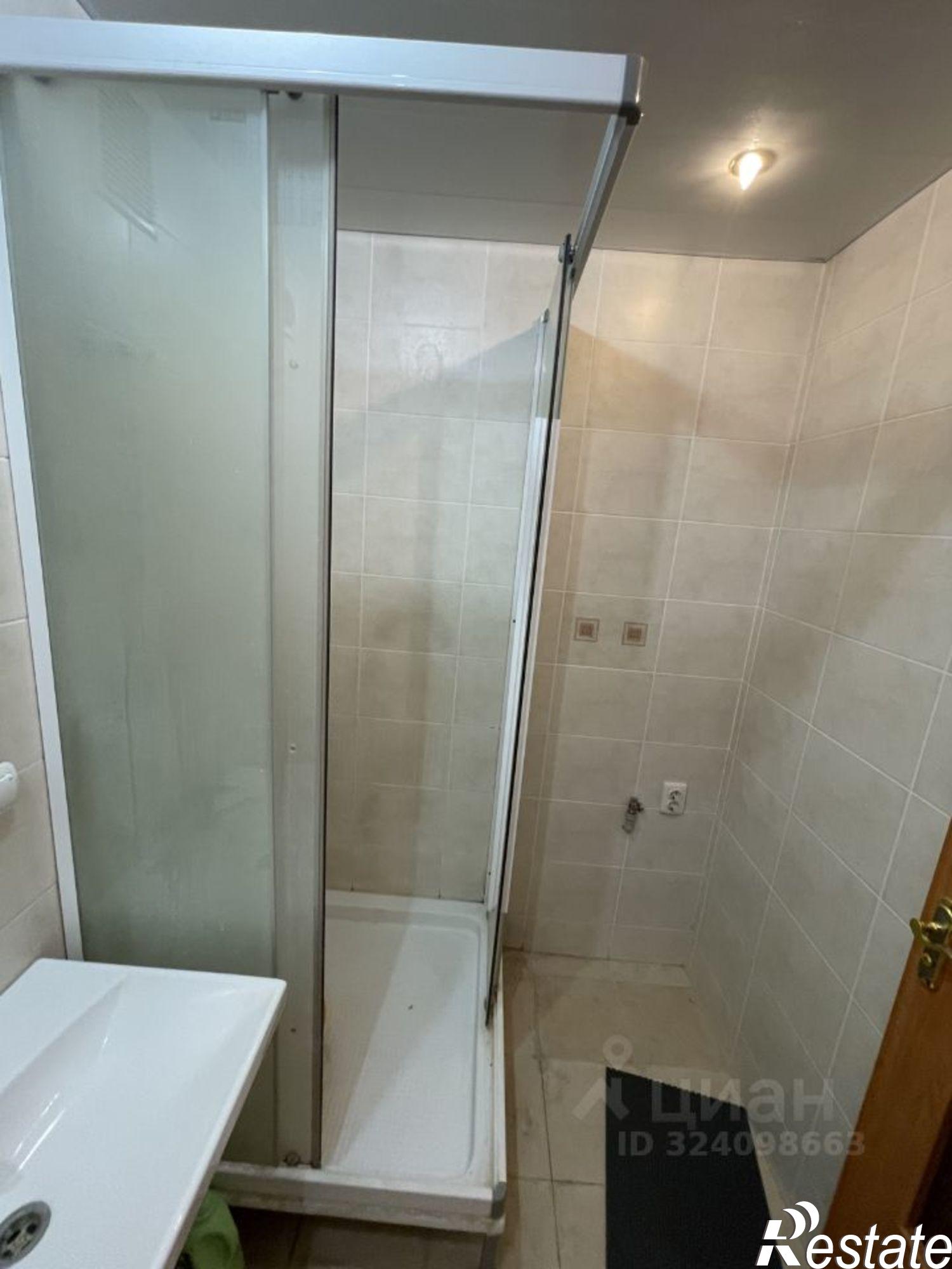 Купить квартиру за 6 700 000 рублей на улица Хрусталёва, 53