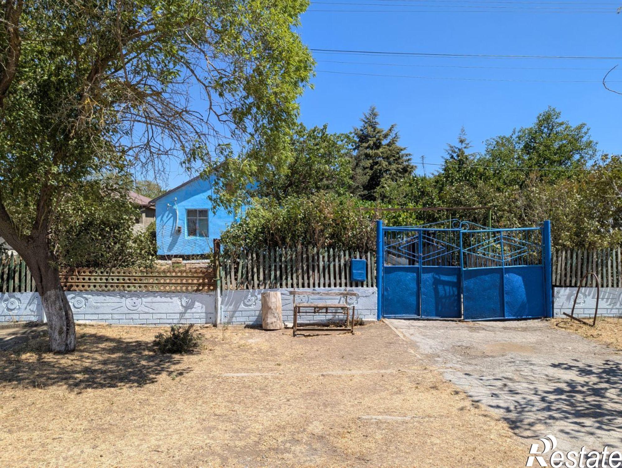 Купить дачу, дом, коттедж за 3 300 000 рублей на ул Школьная, 1