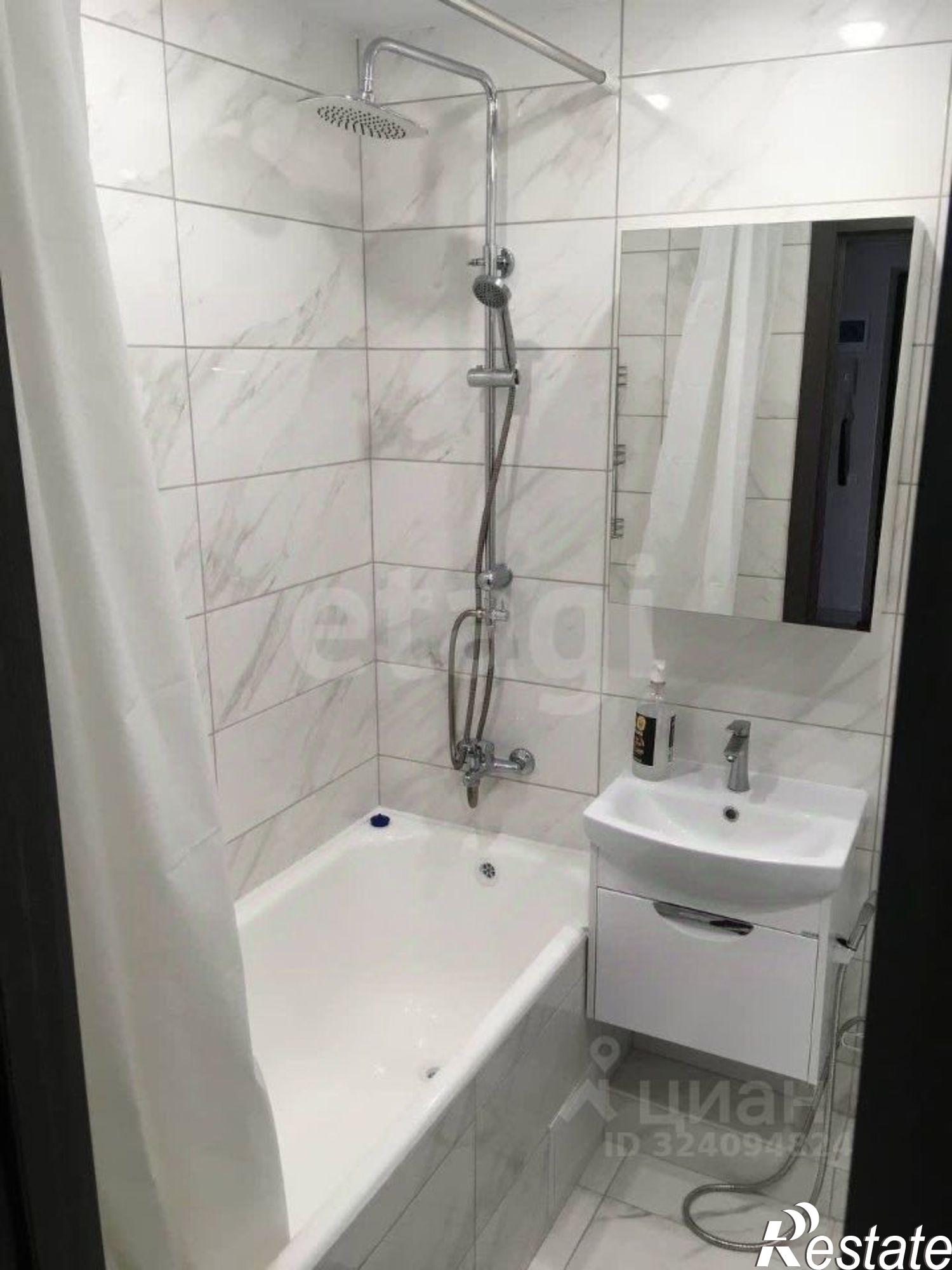 Купить квартиру за 9 200 000 рублей на пр-кт Генерала Острякова, 121