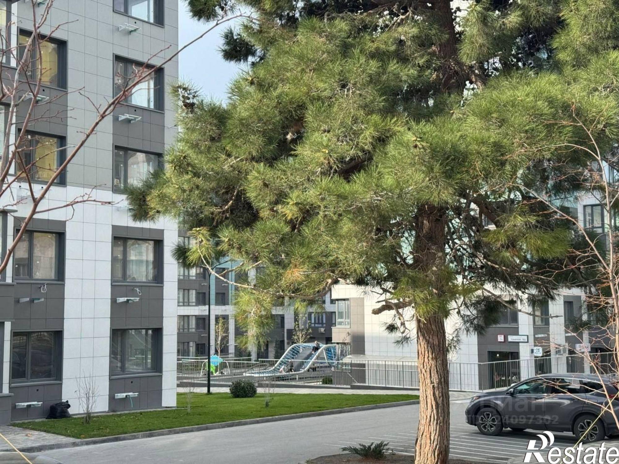 Купить квартиру за 15 250 000 рублей на ул Угольная, 16