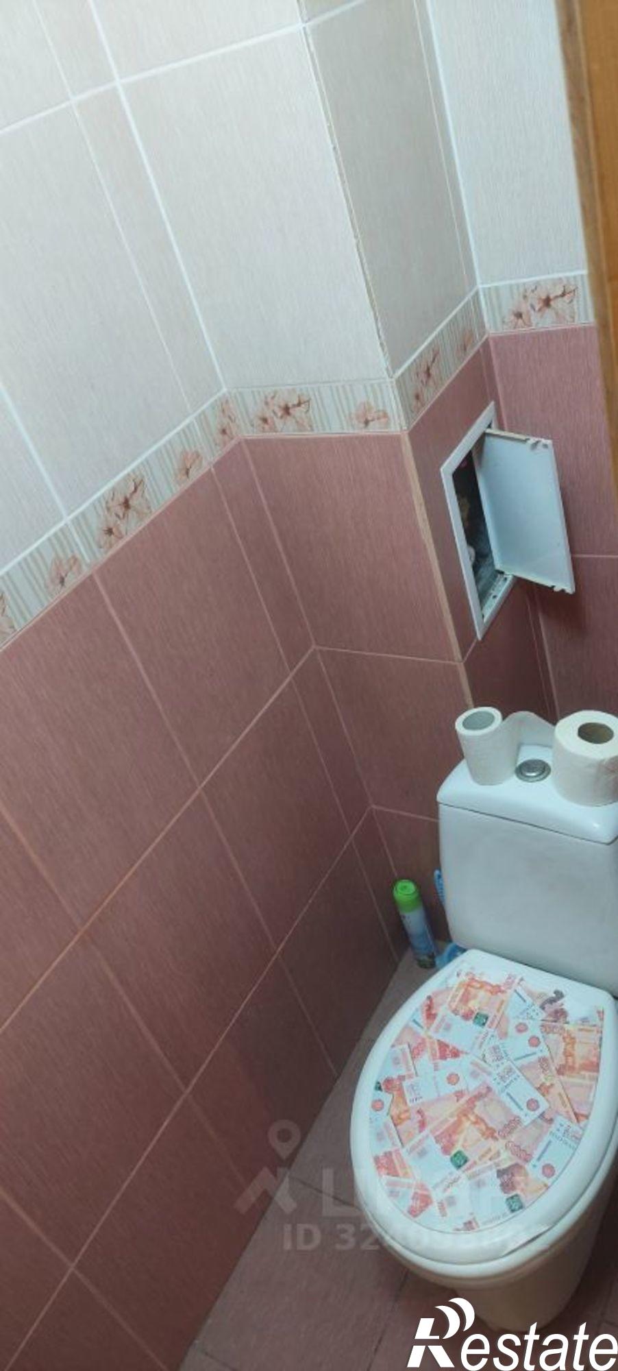 Купить квартиру за 10 500 000 рублей на ул Военных Строителей, 10/6