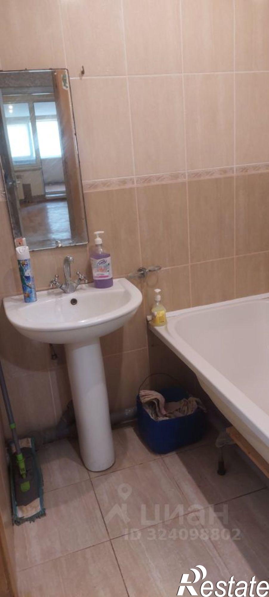 Купить квартиру за 10 500 000 рублей на ул Военных Строителей, 10/6