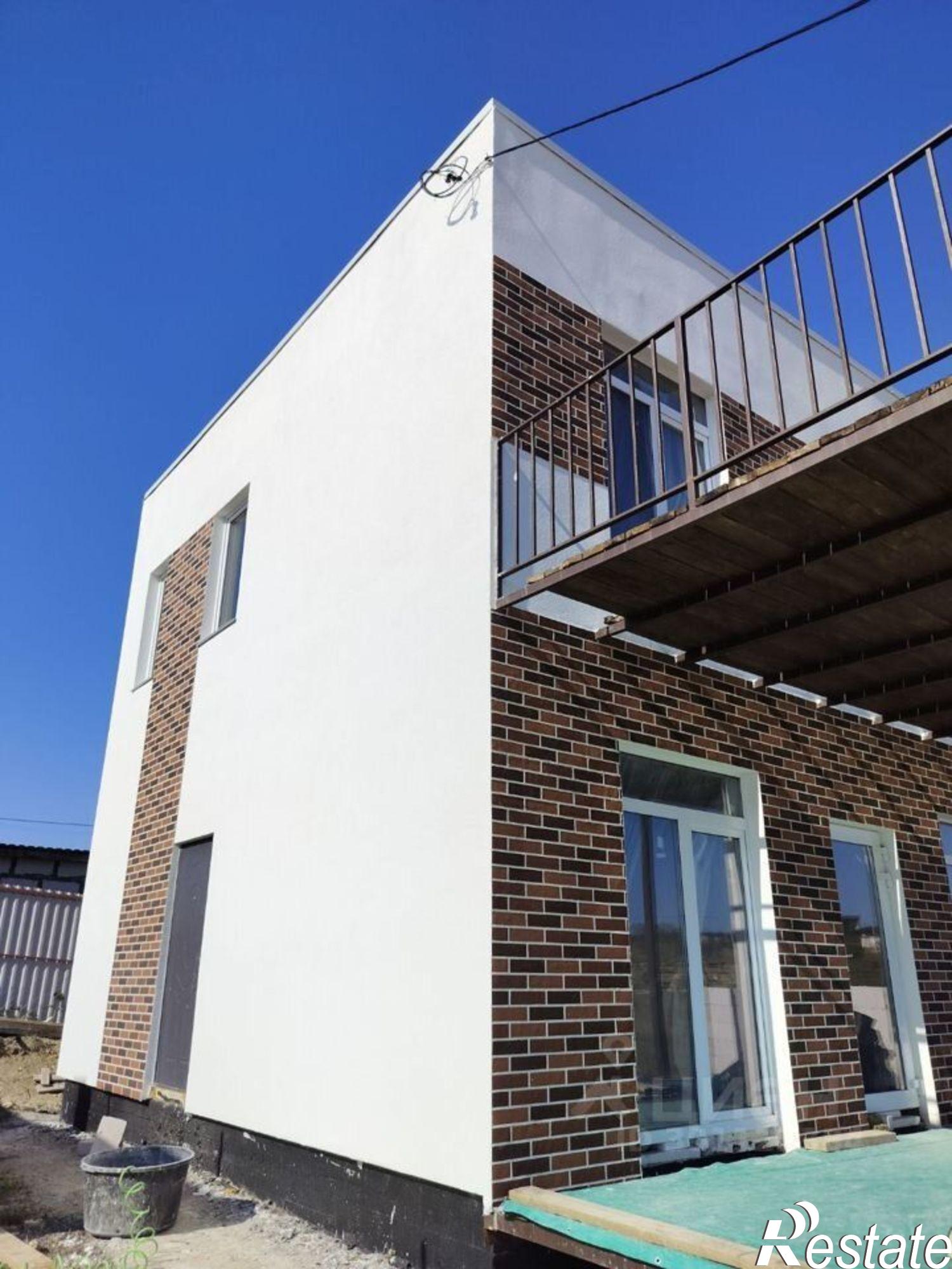 Купить дачу, дом, коттедж за 9 600 000 рублей на ул 2-я Линия, 106/105