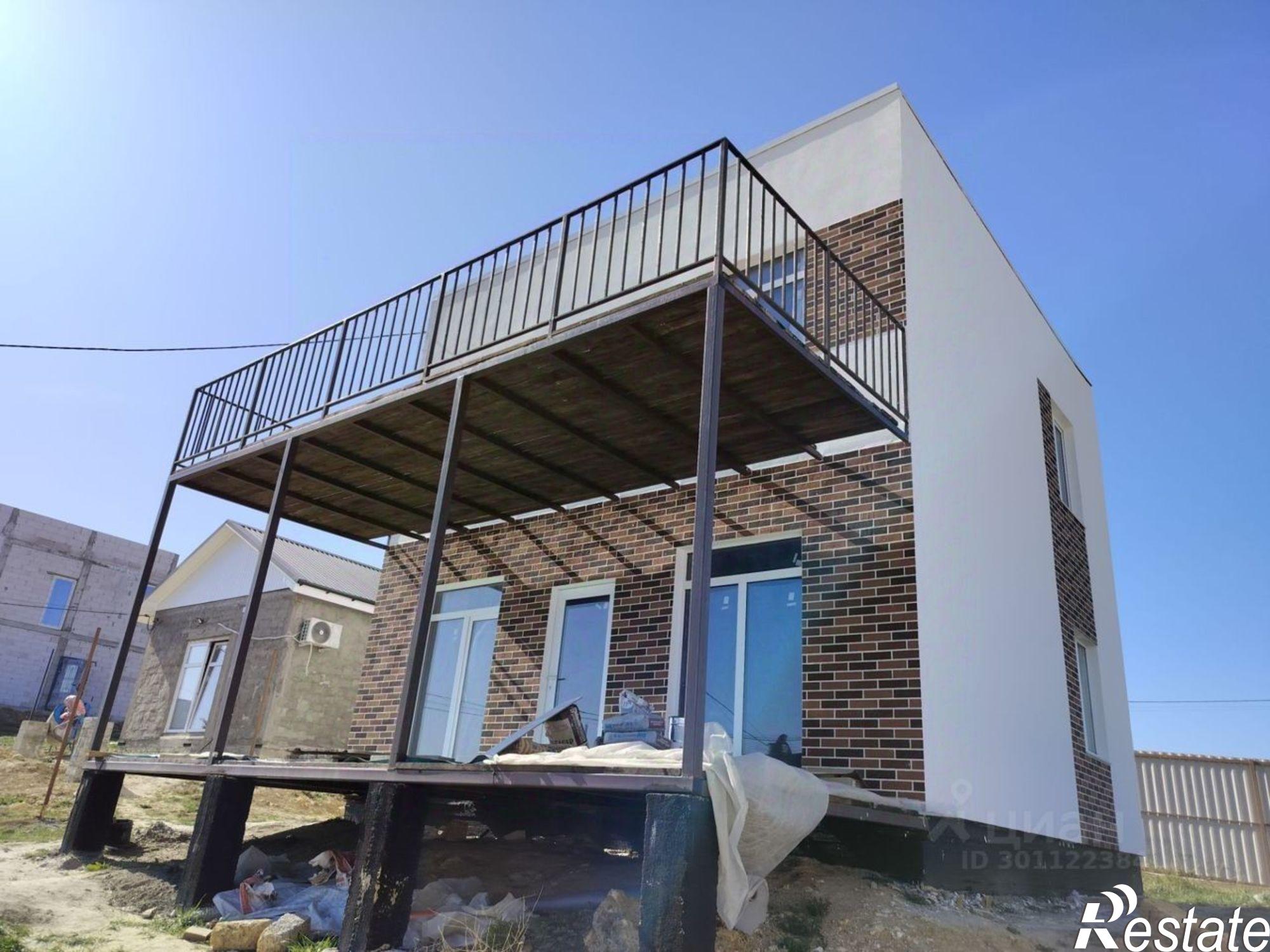 Купить дачу, дом, коттедж за 9 600 000 рублей на ул 2-я Линия, 106/105