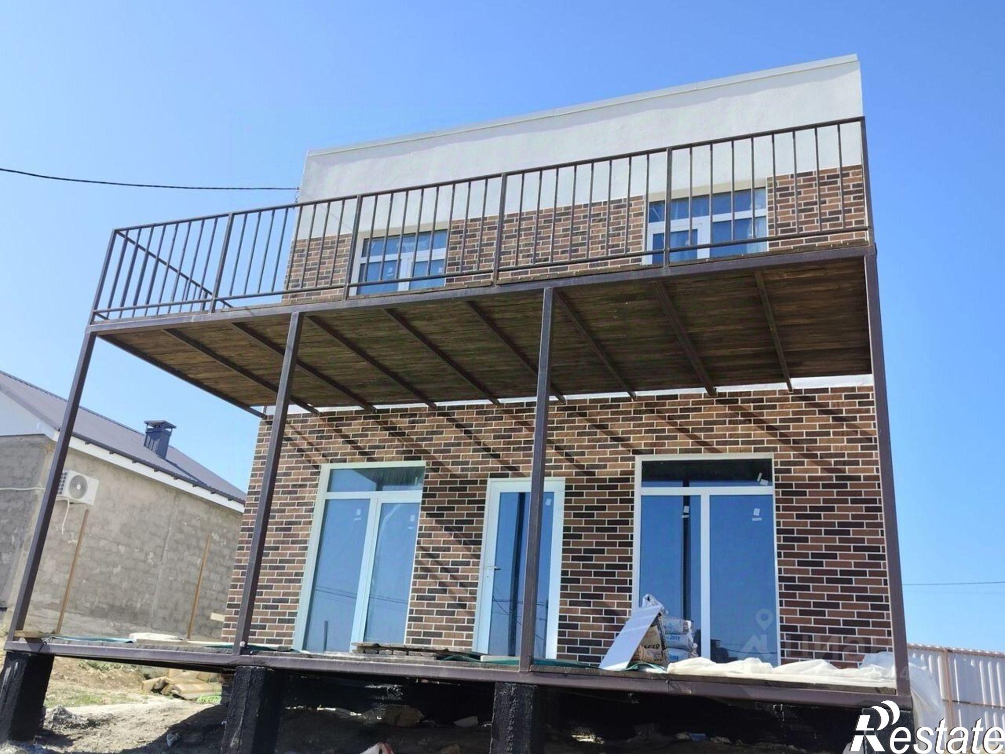 Купить дачу, дом, коттедж за 9 600 000 рублей на ул 2-я Линия, 106/105