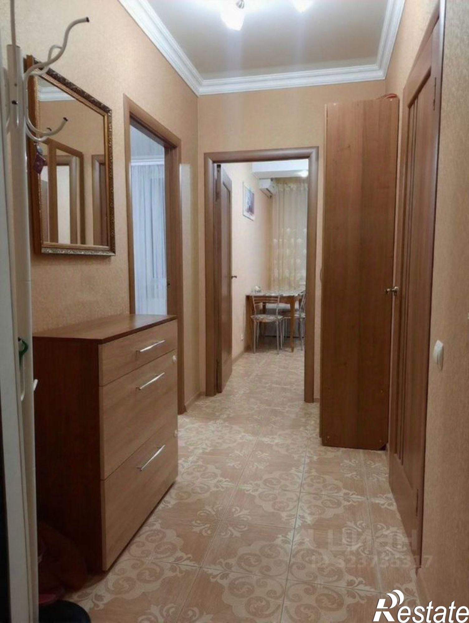 Сдать квартиру за 35 000 рублей на пр-кт Октябрьской революции, 57А