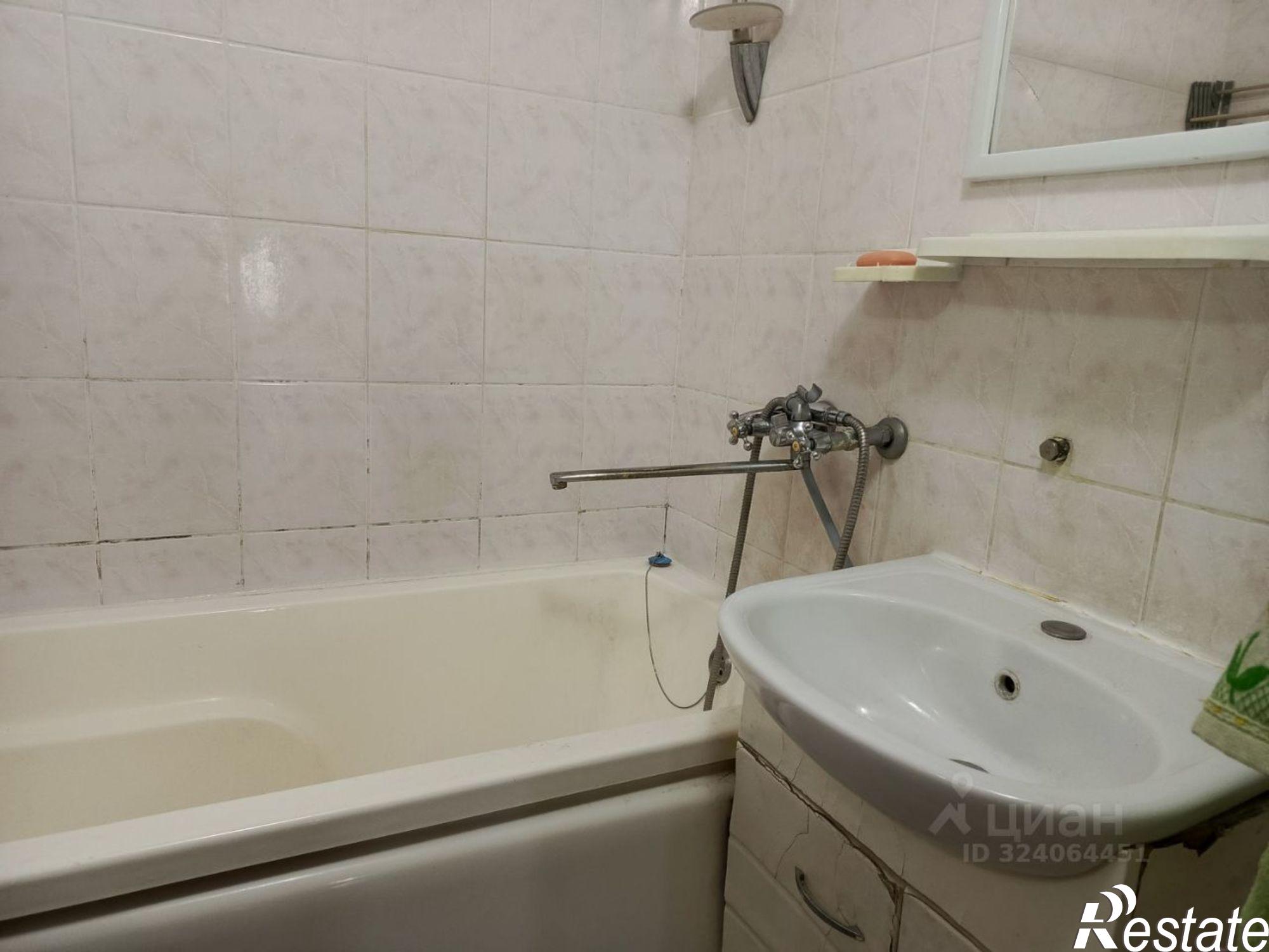 Сдать квартиру за 35 000 рублей на пр-кт Октябрьской революции, 22/5