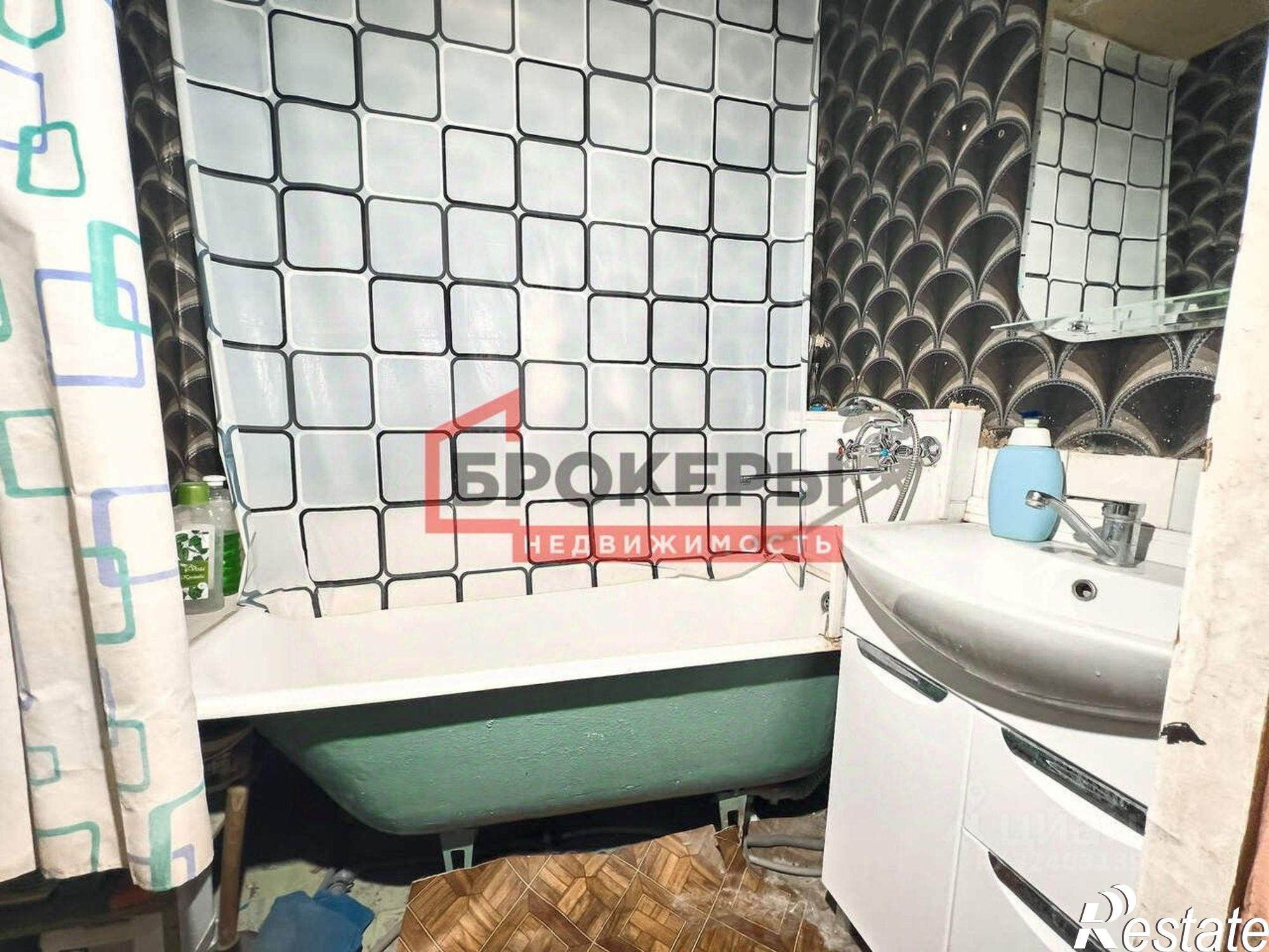 Купить квартиру за 2 800 000 рублей на улица Генерала Коломийца, 7