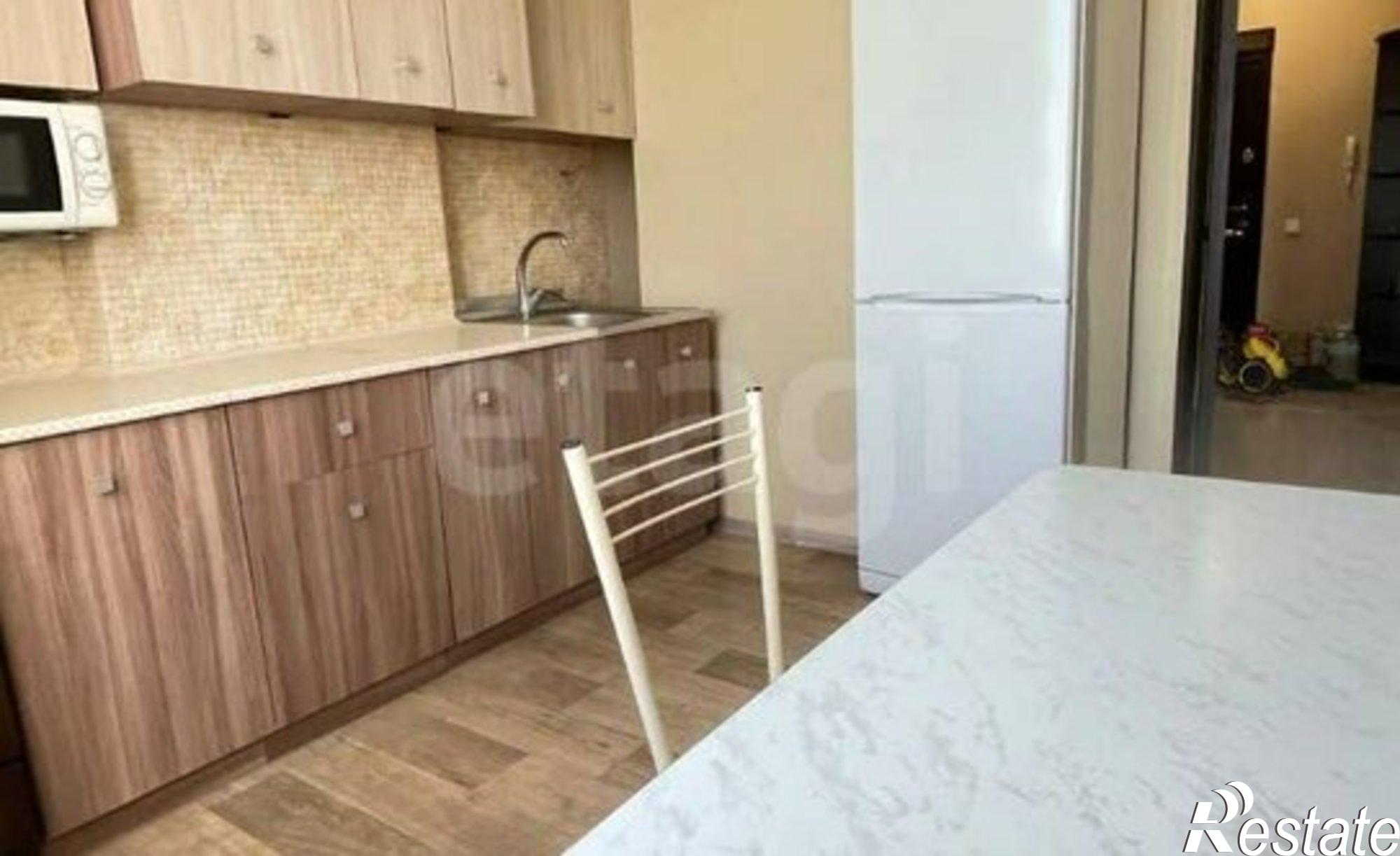 Купить квартиру за 12 200 000 рублей на улица Репина, 1Б