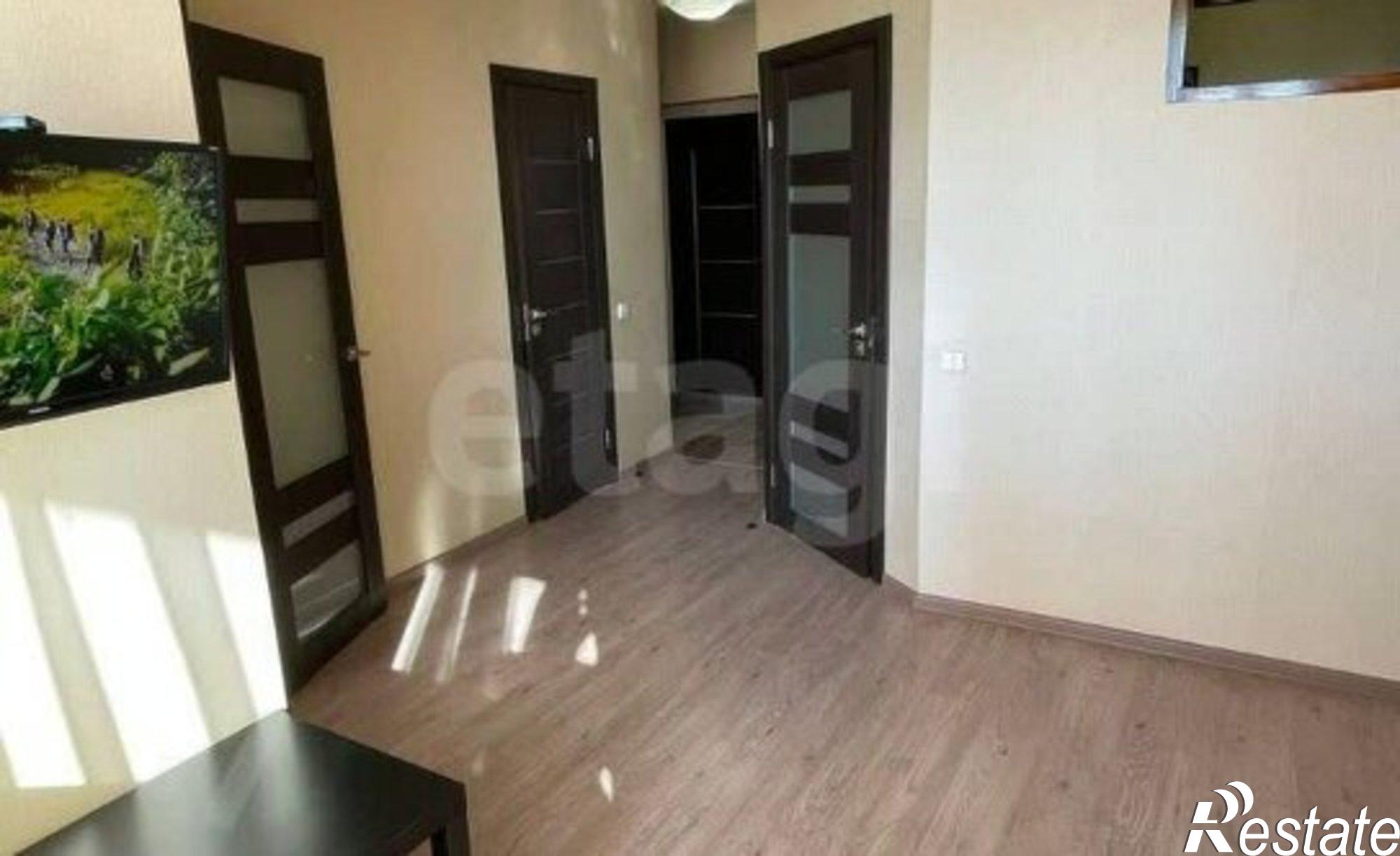 Купить квартиру за 12 200 000 рублей на улица Репина, 1Б