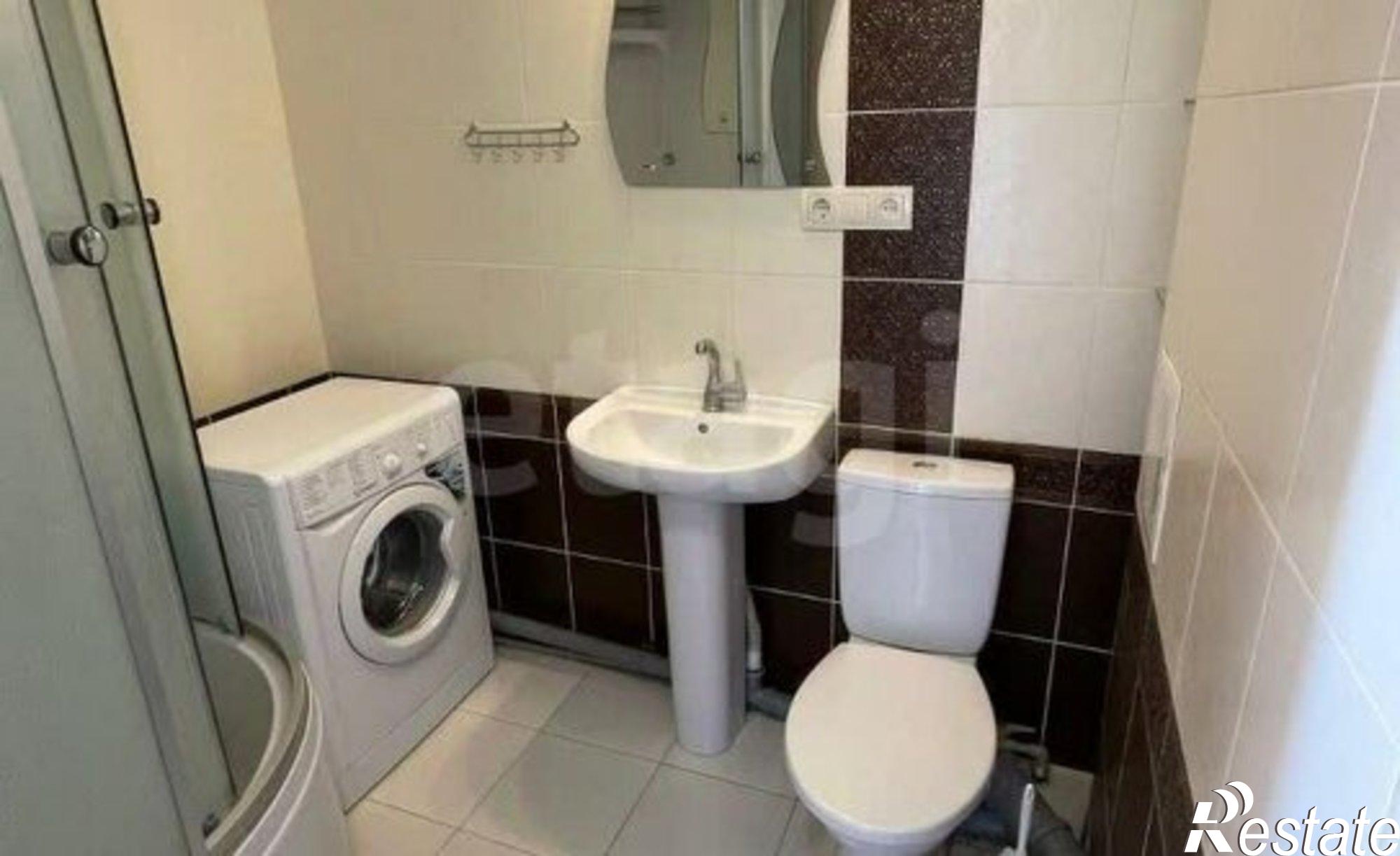 Купить квартиру за 12 200 000 рублей на улица Репина, 1Б