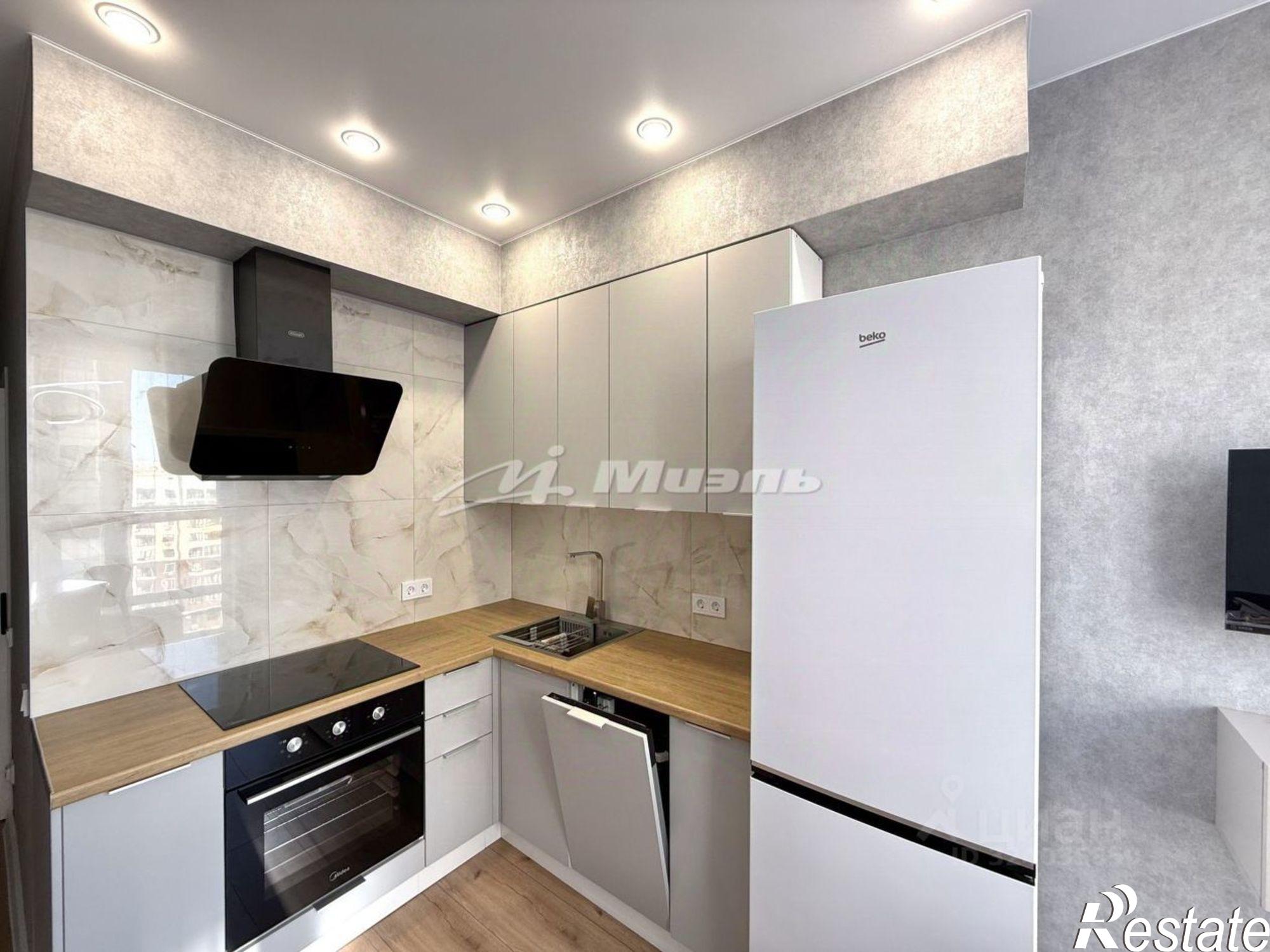 Купить квартиру за 10 000 000 рублей на Симферопольский район, Мирное с.