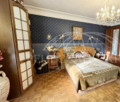 3-комн, 92кв м, этаж 2/4 улица Очаковцев, 39